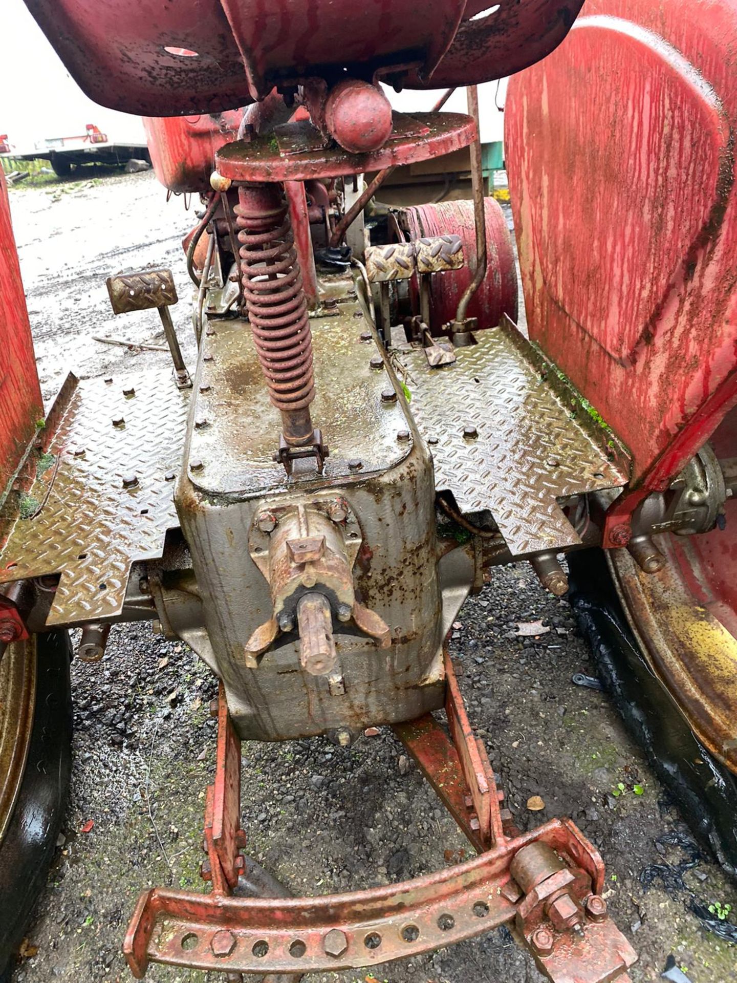 REAR VINTAGE MASSEY HARRIS 3 WHEEL TRACTOR *PLUS VAT* - Image 5 of 5