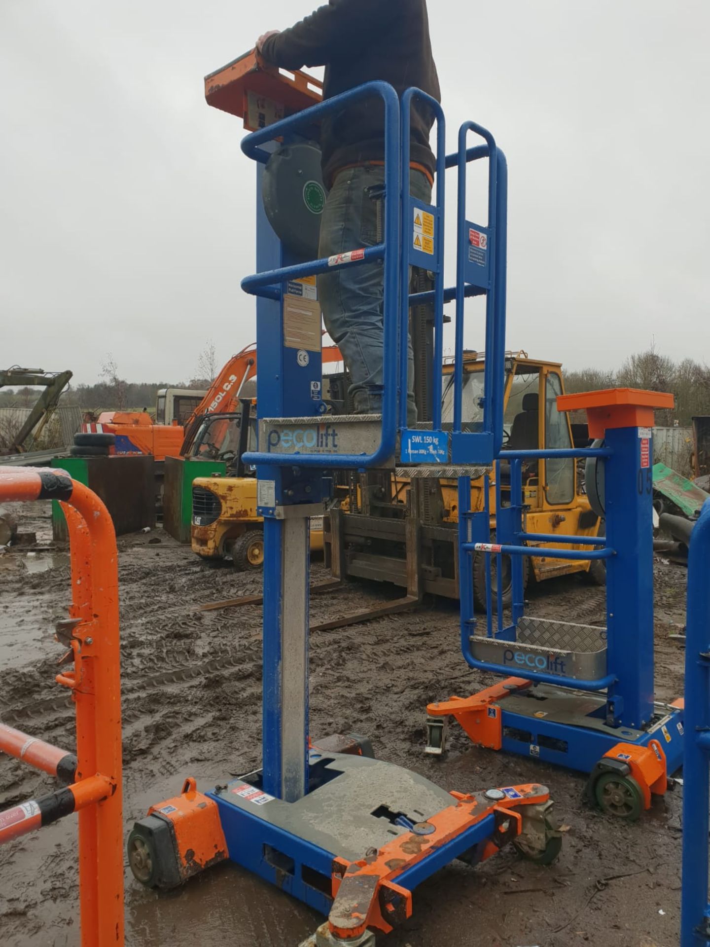 POWER TOWER PECO LIFT ACCESS TOWER SCISSOR LIFT PLATFORM, FULL WORKING ORDER, YEAR 2015 *PLUS VAT* - Image 2 of 5