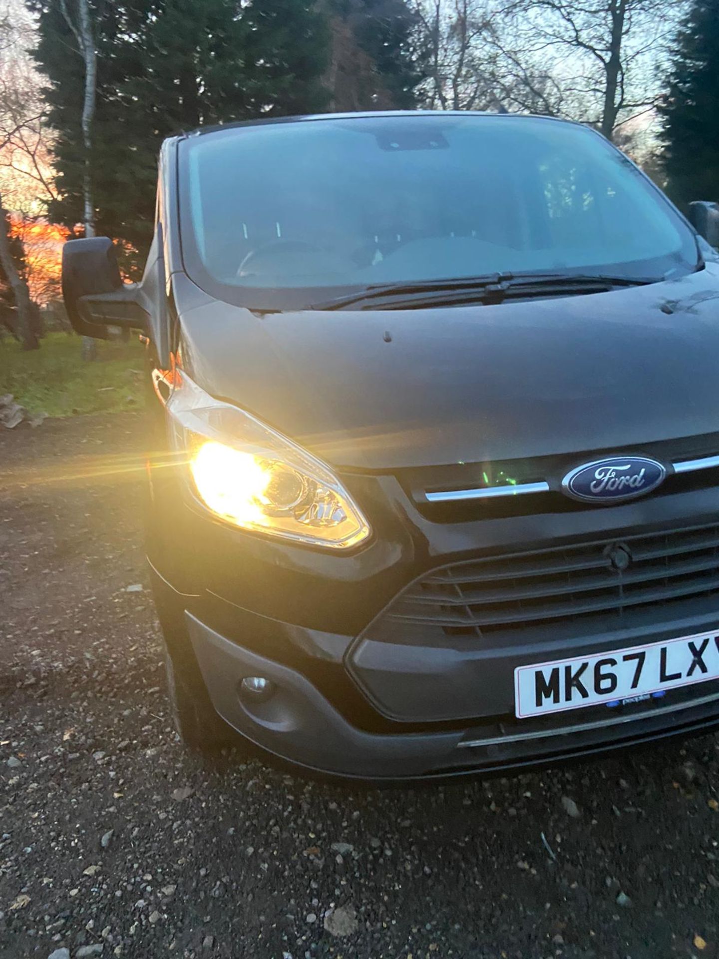 2017/67 REG FORD TRANSIT CUSTOM 290 LIMITED 2.0 DIESEL BLACK PANEL VAN, SHOWING 0 FORMER KEEPERS - Image 2 of 14