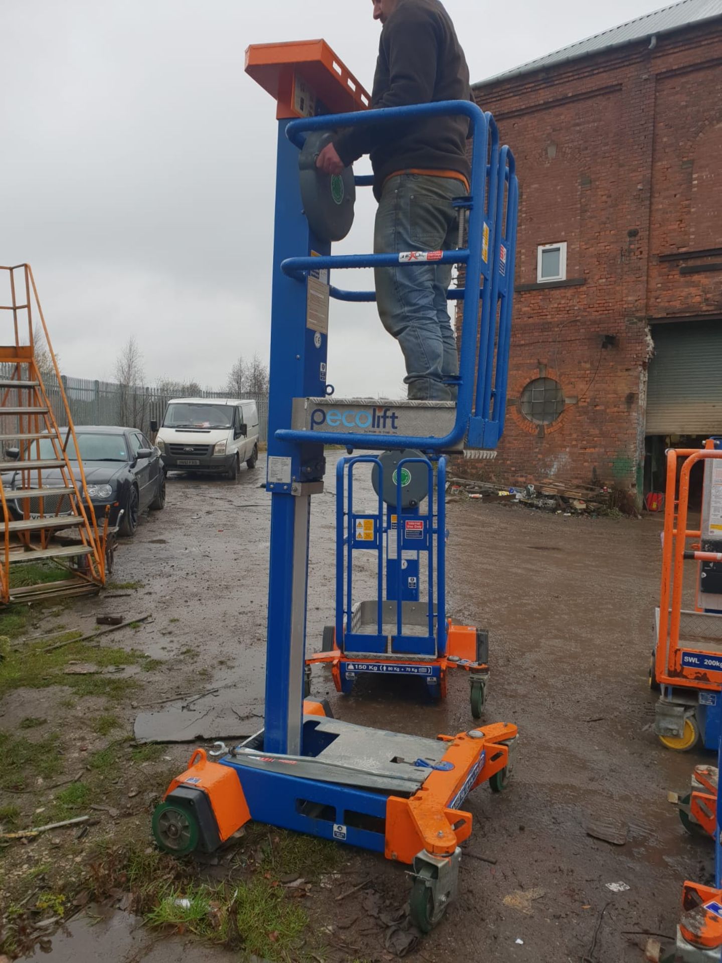 POWER TOWER PECO LIFT ACCESS TOWER SCISSOR LIFT PLATFORM, FULL WORKING ORDER, YEAR 2015 *PLUS VAT* - Image 3 of 5