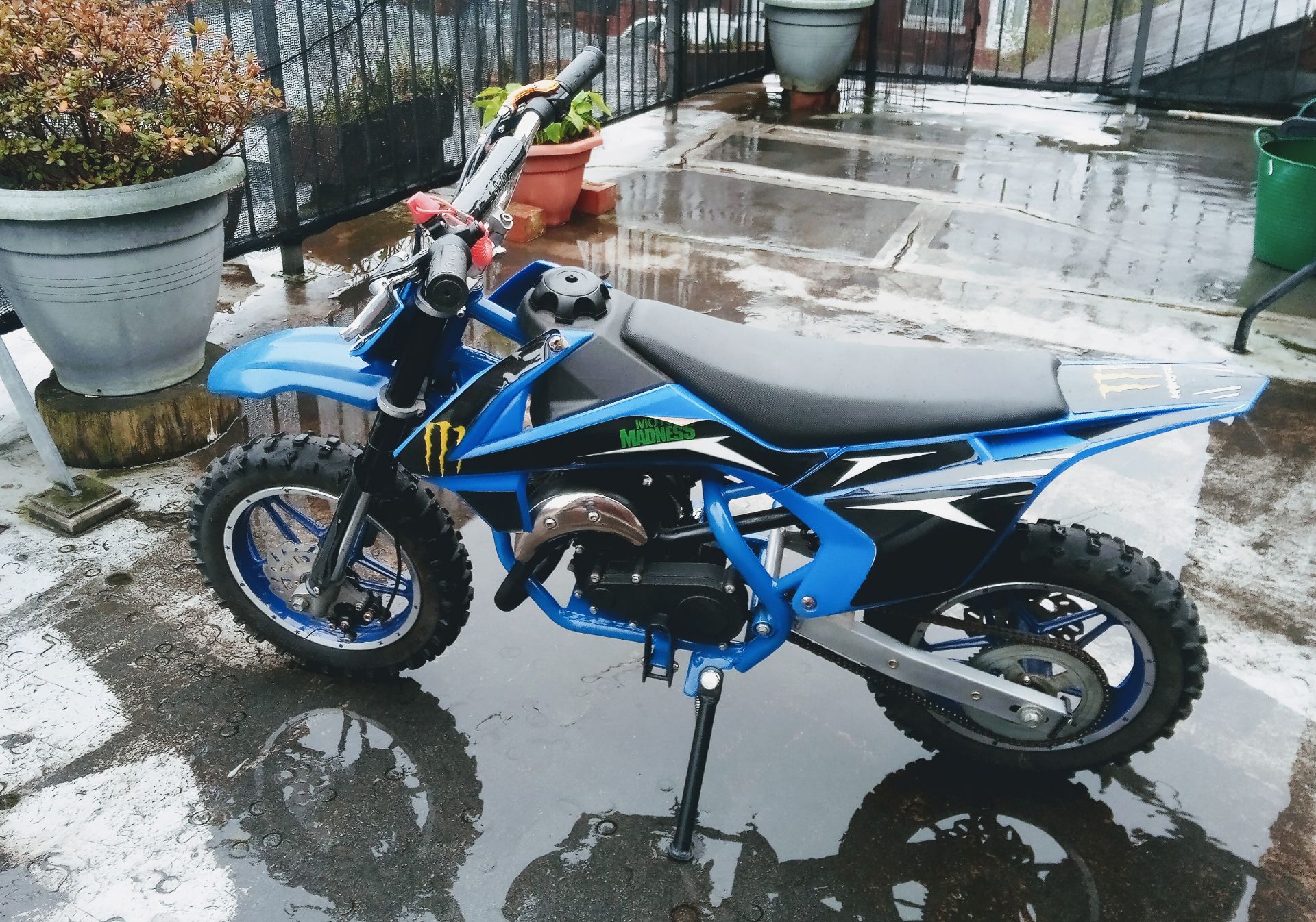 50cc Moto-madness Pit Bike (Blue) No Vat - Image 2 of 2