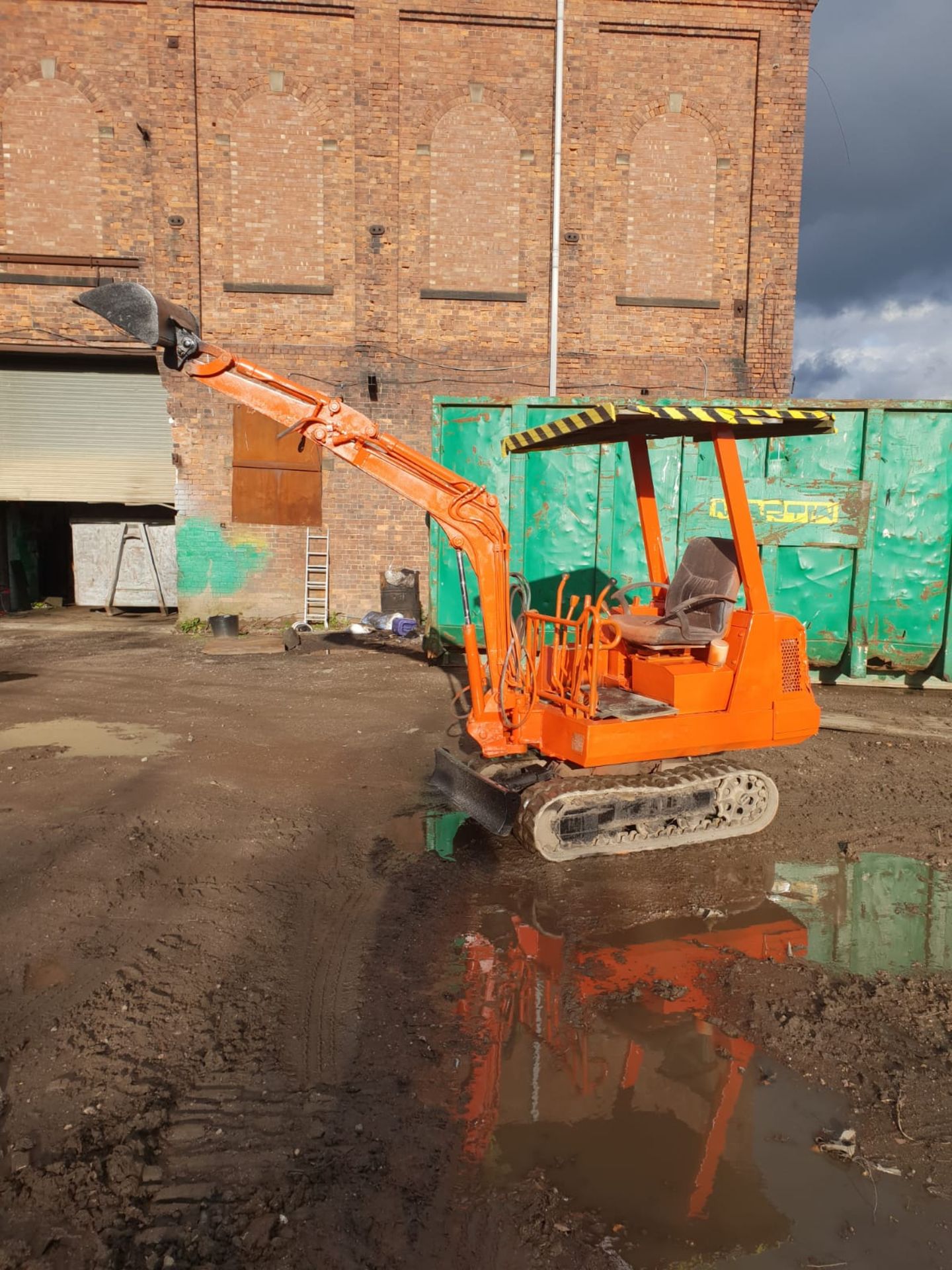 KUBOTA MINI DIGGER RUBBER TRACKED EXCAVATOR, 1.5 TON, STARTS AND DRIVES *NO VAT* - Image 6 of 8