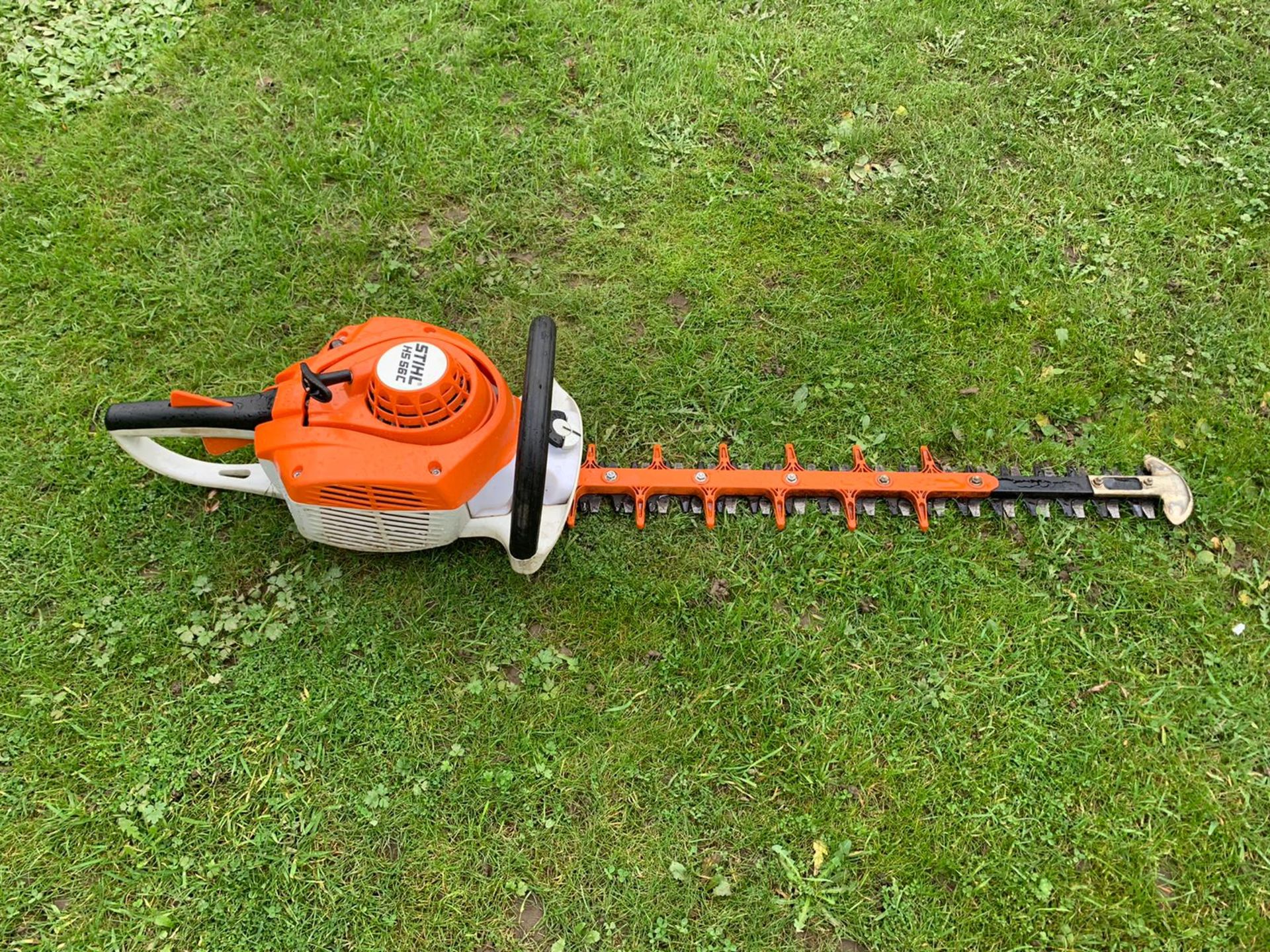 STIHL HS56S HEDGE CUTTER, WORKS, BOUGHT BRAND NEW 2 YEARS AGO, NOT HAD MUCH WORK, EX DEMO CONDITION