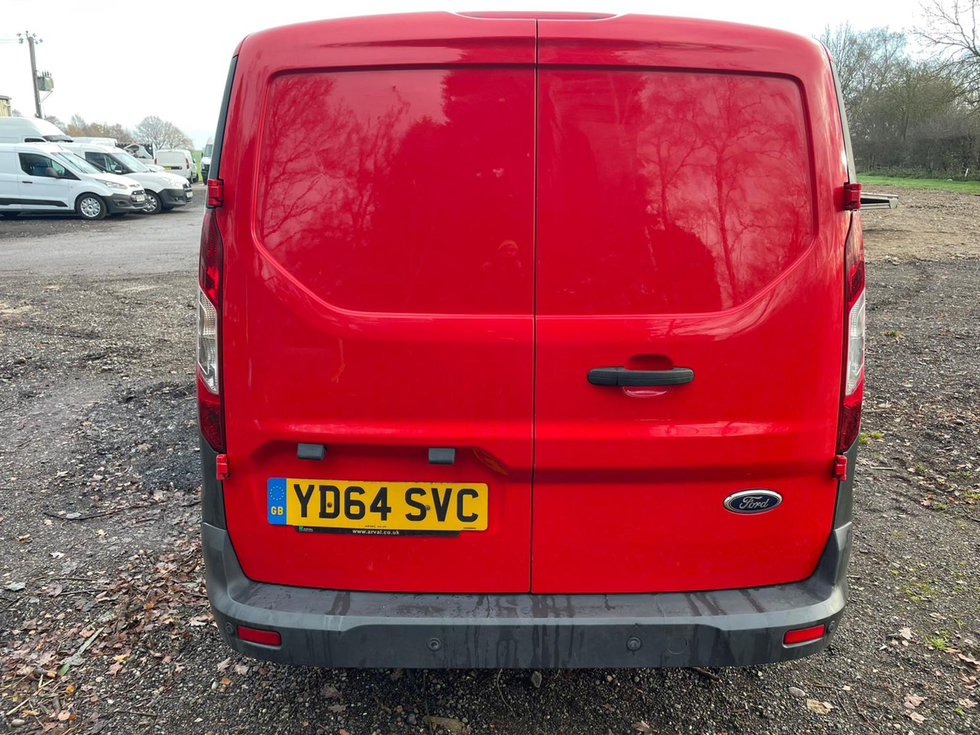 2014/64 REG FORD TRANSIT CONNECT 210 ECONETIC 1.6 DIESEL RED PANEL VAN, SHOWING 0 FORMER KEEPERS - Image 6 of 14