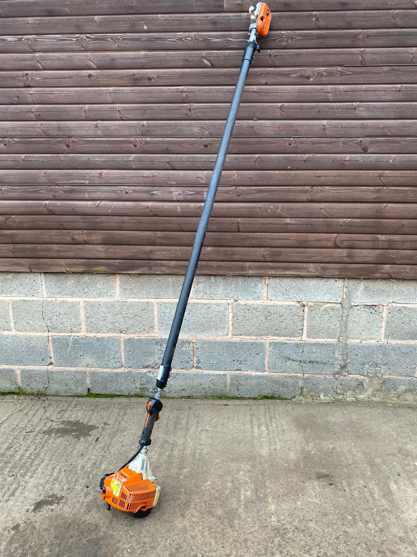 STIHL HT75 LONG REACH CHAINSAW PRUNER, DIRECT EX COUNCIL *PLUS VAT*