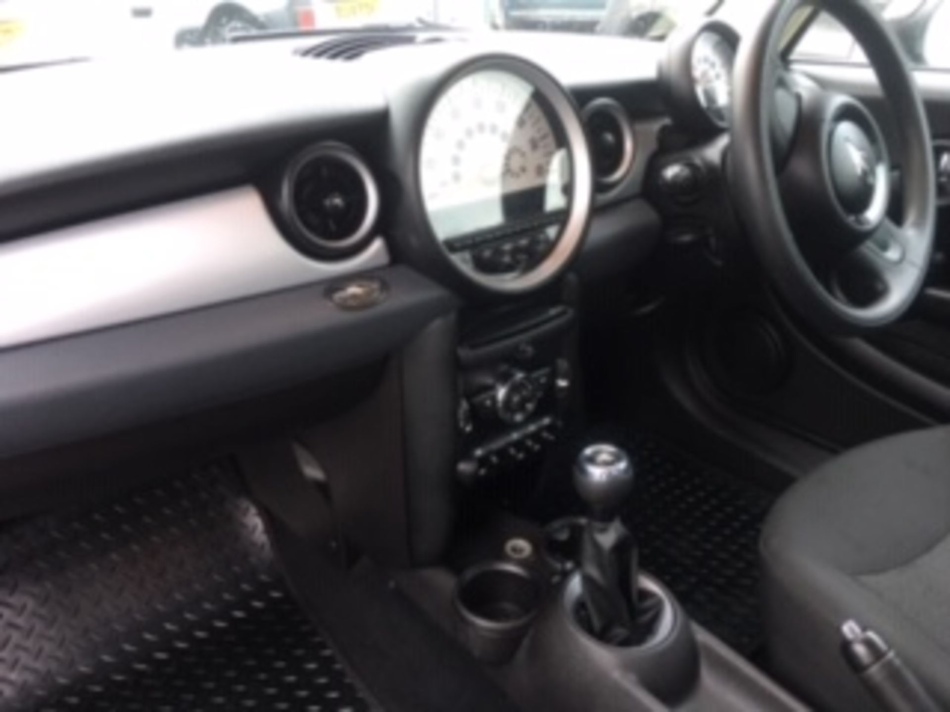 2012/12 REG MINI ONE D 1.6 DIESEL BLACK 3 DOOR HATCHBACK, SHOWING 2 FORMER KEEPERS *NO VAT* - Image 12 of 25