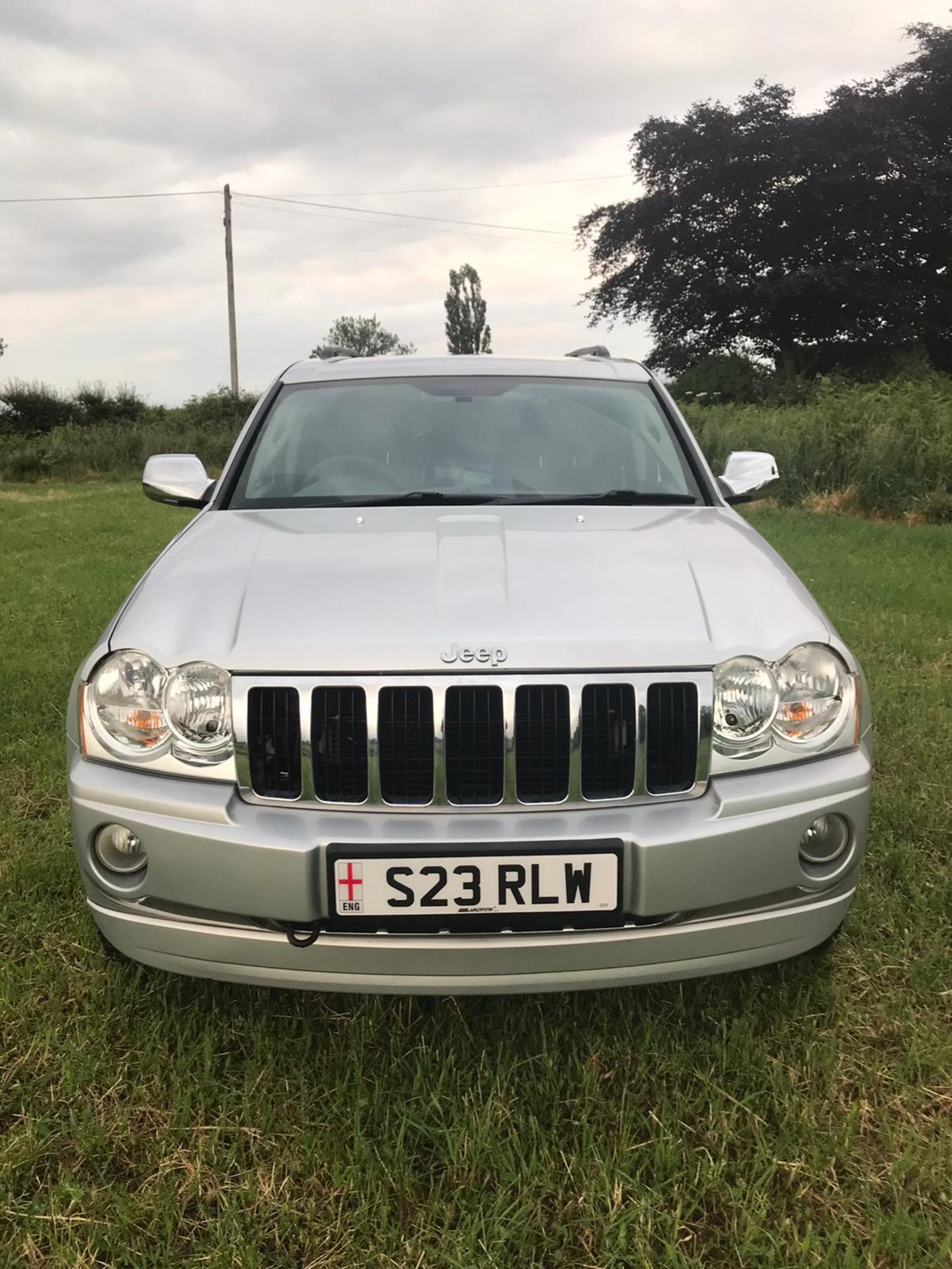 2005/55 REG JEEP GRAND CHEROKEE V6 CRD LIMITED 3.0 DIESEL AUTOMATIC 215 BHP *NO VAT* - Image 2 of 8