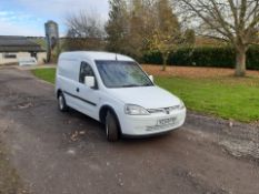 2009/59 REG VAUXHALL COMBO 1700 CDTI 1.25 DIESEL WHITE VAN, SHOWING 5 FORMER KEEPERS *NO VAT*