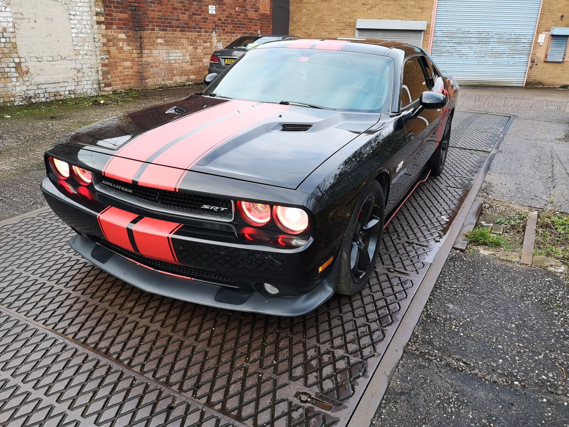 Dodge Challenger SRT8, 392 Hemi 2014, 6.4 Litre 2 Door Sport