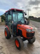 2010/11 KUBOTA B2530 COMPACT TRACTOR, RUNS AND DRIVES, FULLY GLASS CAB, CLEAN MACHINE *PLUS VAT*