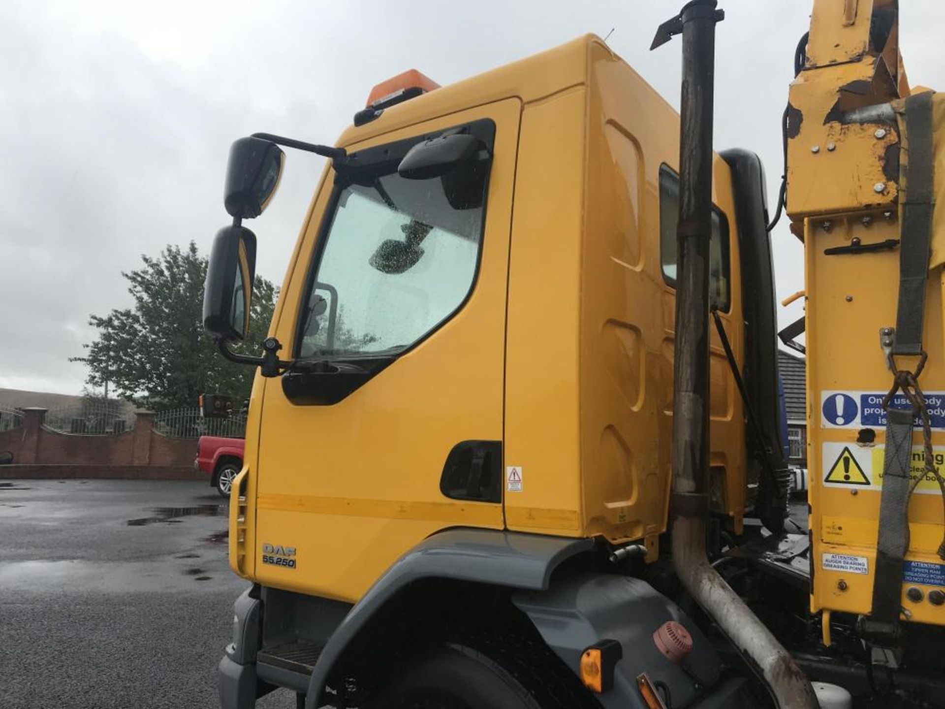 2013/62 REG DAF TRUCKS LF FA 55.250 YELLOW TIPPER 18 TON 3 WAY MANUAL GEARBOX, EX COUNCIL *PLUS VAT* - Image 5 of 30