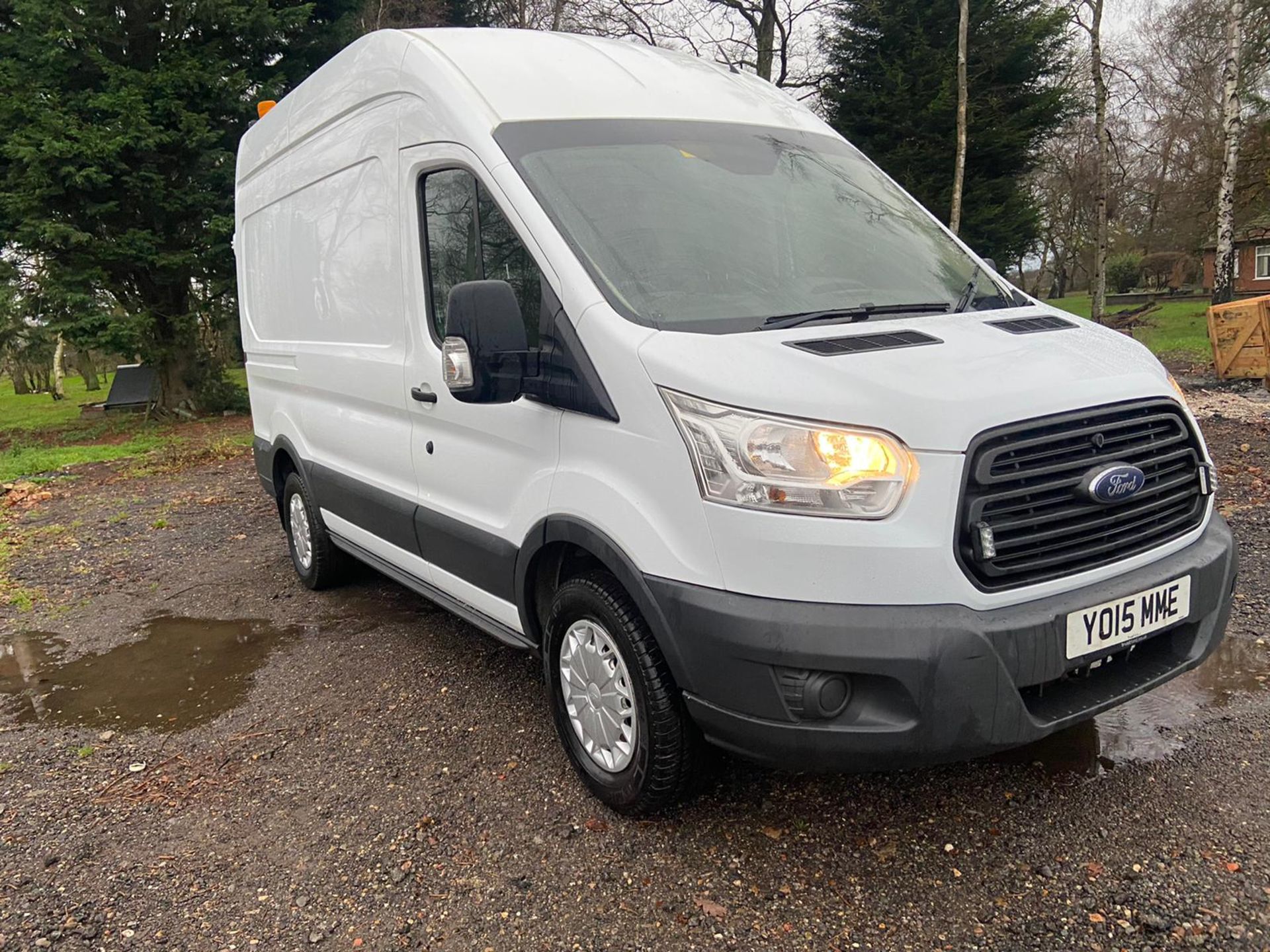 2015/15 REG FORD TRANSIT 350 2.2 DIESEL PANEL VAN, SHOWING 0 FORMER KEEPERS *PLUS VAT*