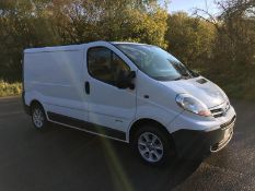 2009/09 REG NISSAN PRIMASTAR DCI 115 SE SWB 2.0 DIESEL WHITE PANEL VAN, SHOWING 0 FORMER KEEPERS