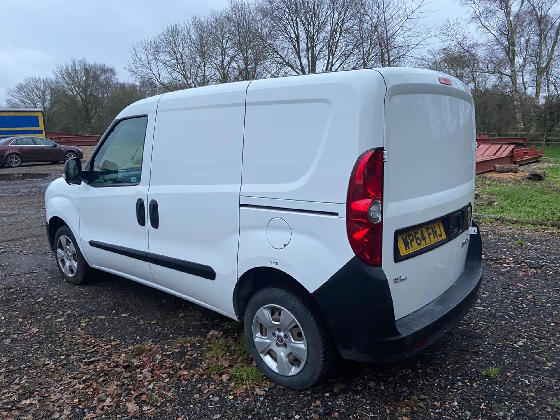 2014/64 REG FIAT DOBLO 16V MULTIJET 1.25 DIESEL WHITE PANEL VAN, SHOWING 1 FORMER KEEPER *PLUS VAT* - Image 6 of 9