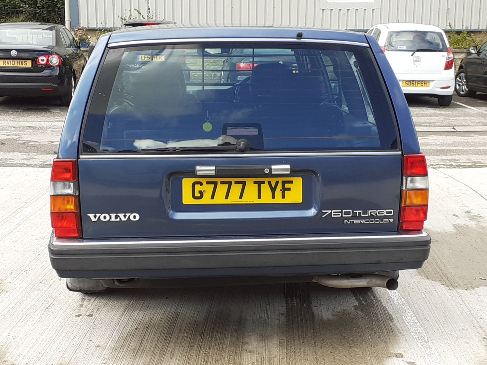 1989/G REG VOLVO 760 TURBO 2.3 PETROL AUTO ESTATE, SHOWING 3 FORMER KEEPERS *NO VAT* - Image 5 of 16