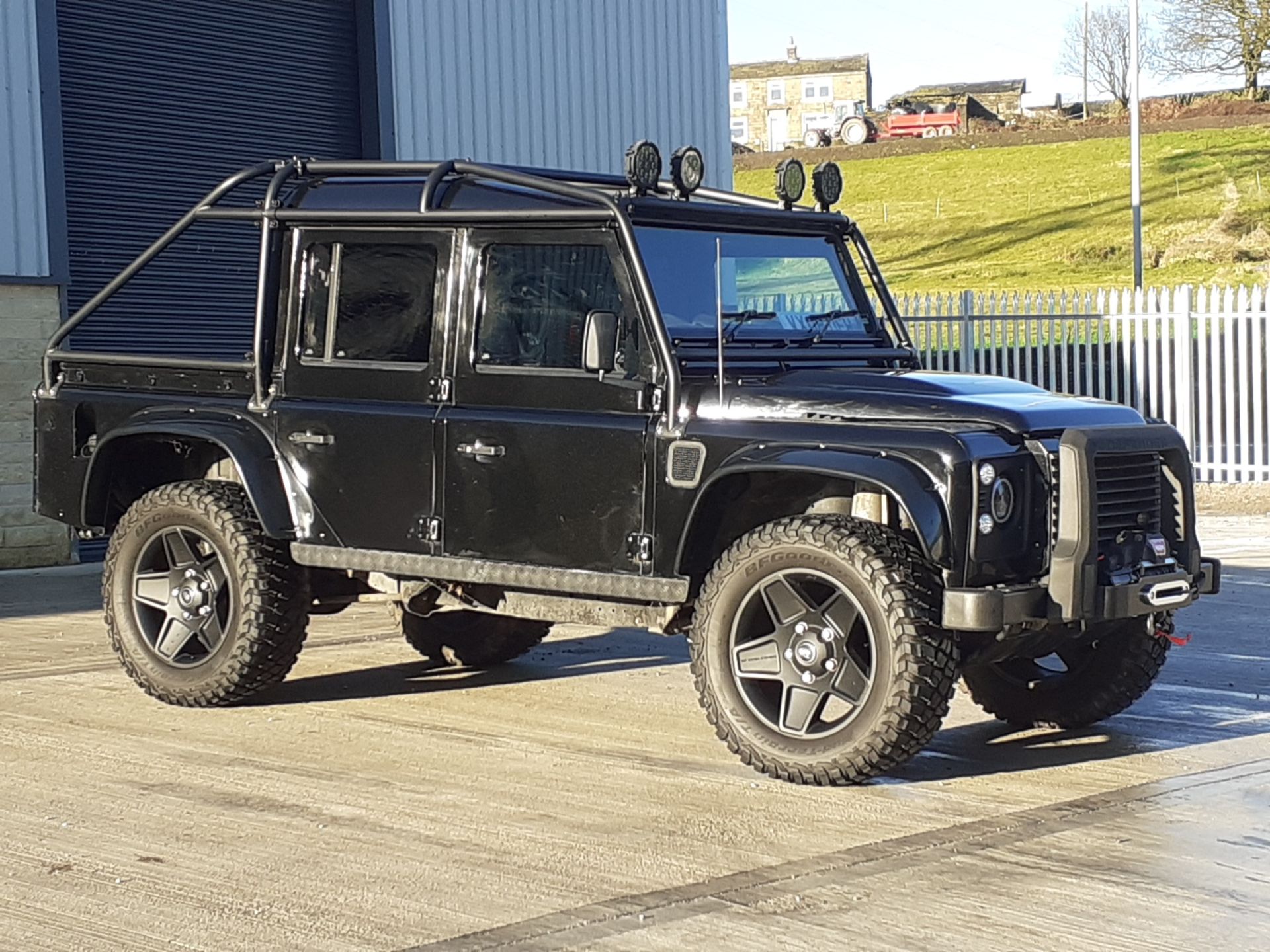 2008/08 REG LAND ROVER DEFENDER 110 HARD TOP 2.4 DIESEL BLACK 4X4 *NO VAT*