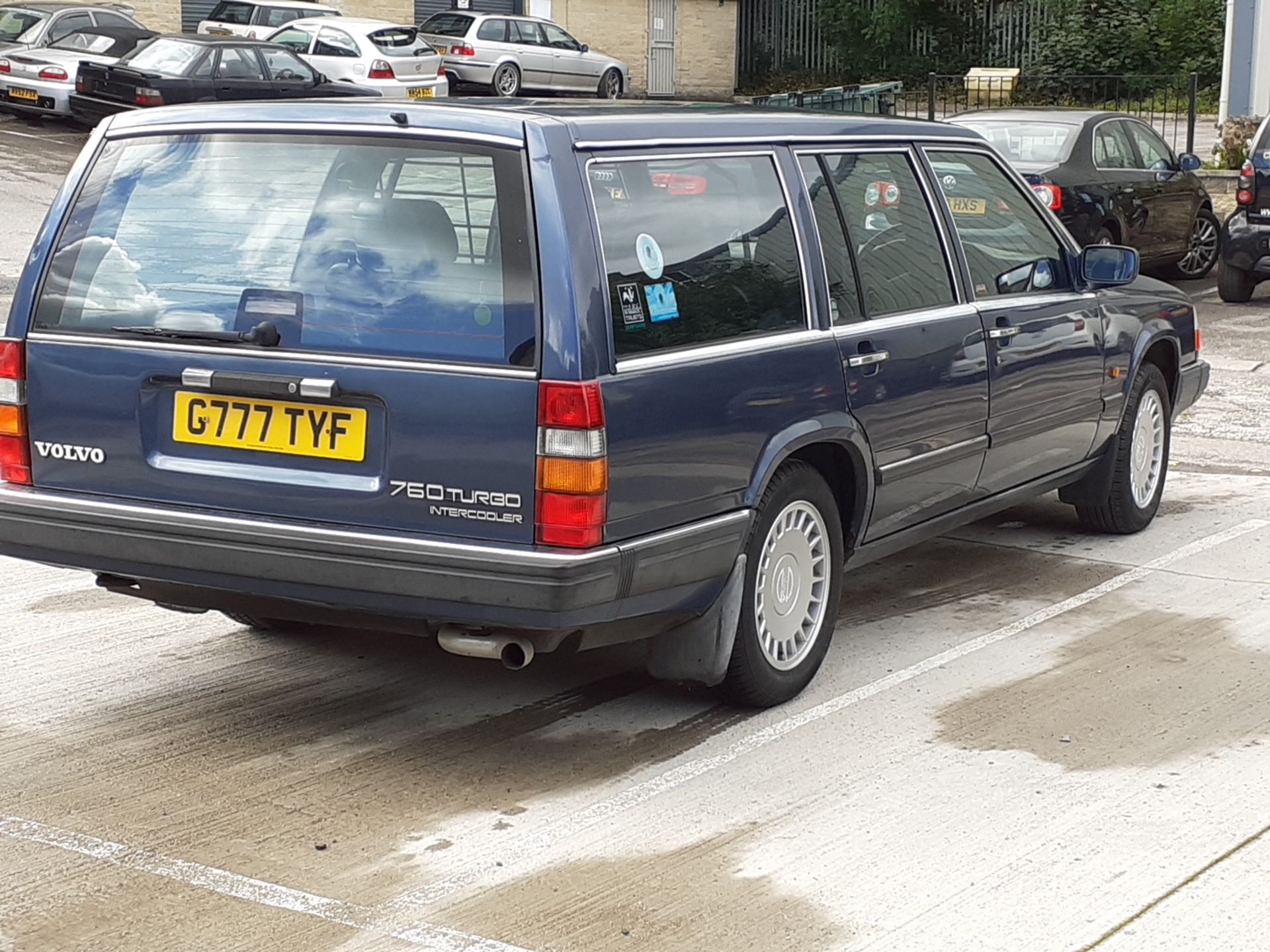 1989/G REG VOLVO 760 TURBO 2.3 PETROL AUTO ESTATE, SHOWING 3 FORMER KEEPERS *NO VAT* - Image 9 of 16