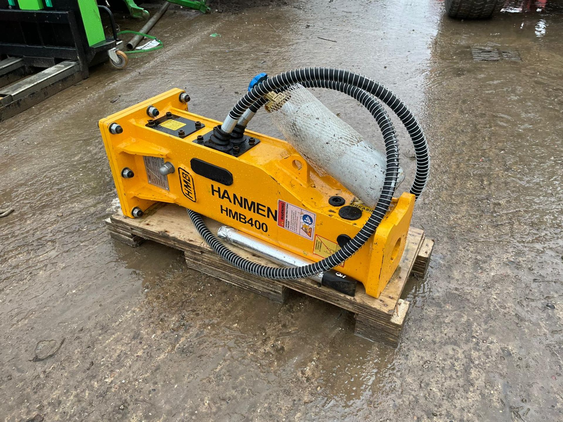 BRAND NEW AND UNUSED 2020 HANMEN HMB400 BREAKER, SUITABLE FOR MINI DIGGER, 0.8-1.5 TON *PLUS VAT* - Image 3 of 5