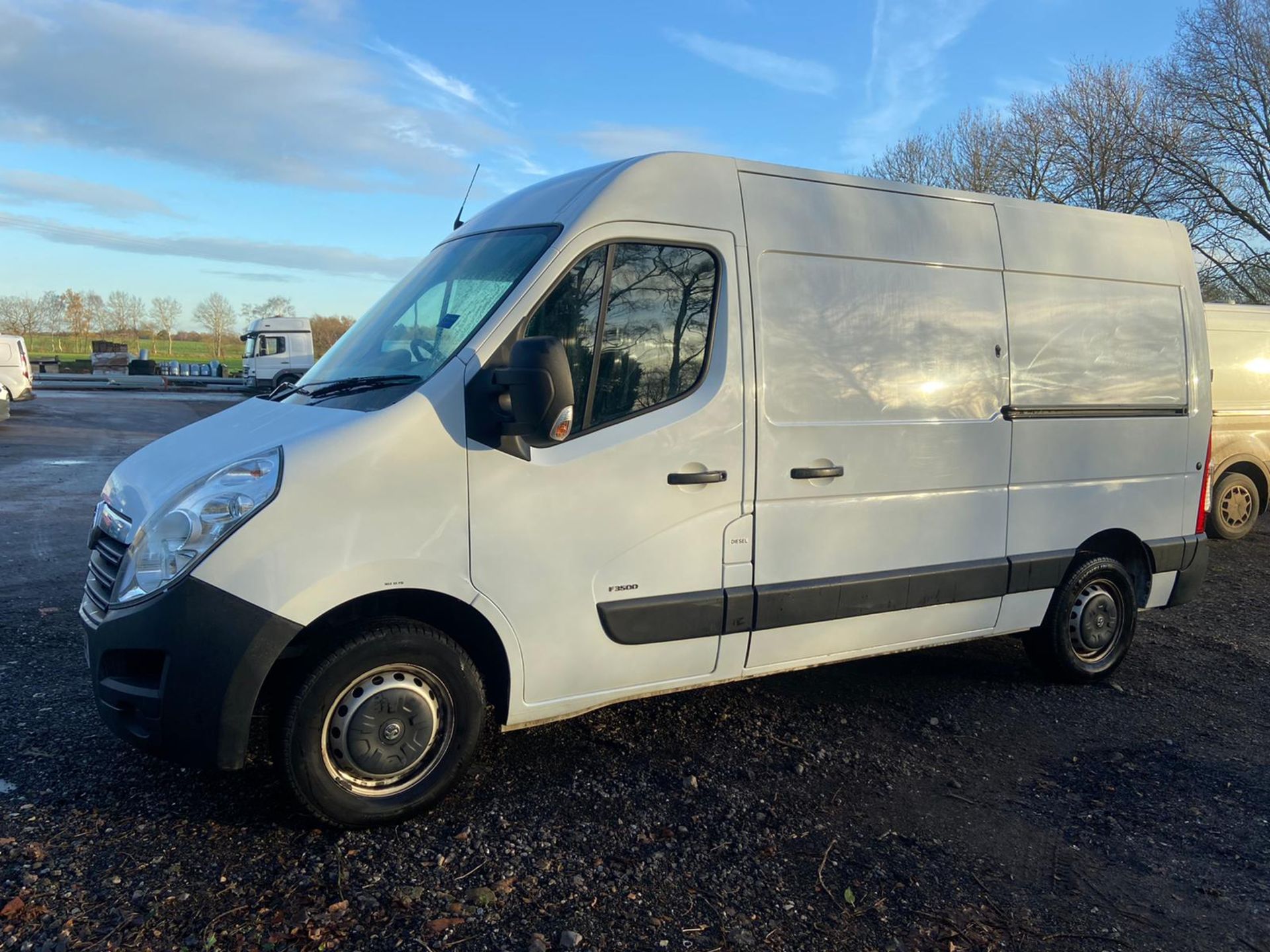2016/66 REG VAUXHALL MOVANO F3500 L2H2 CDTI 2.3 DIESEL WHITE PANEL VAN, SHOWING 1 FORMER KEEPER - Image 3 of 10