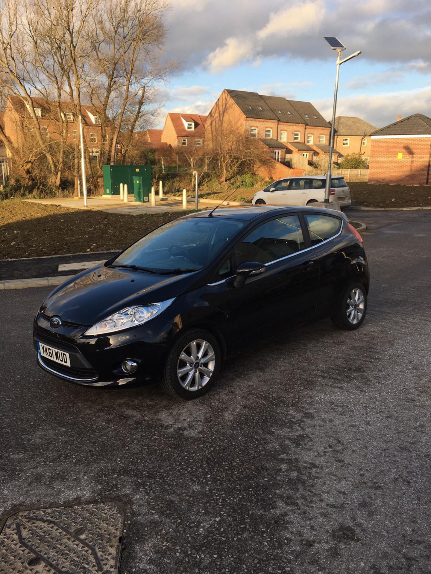 2011/61 REG FORD FIESTA ZETEC TDCI 1.6 DIESEL 3 DOOR HATCHBACK, SHOWING 1 FORMER KEEPER *NO VAT* - Image 3 of 11