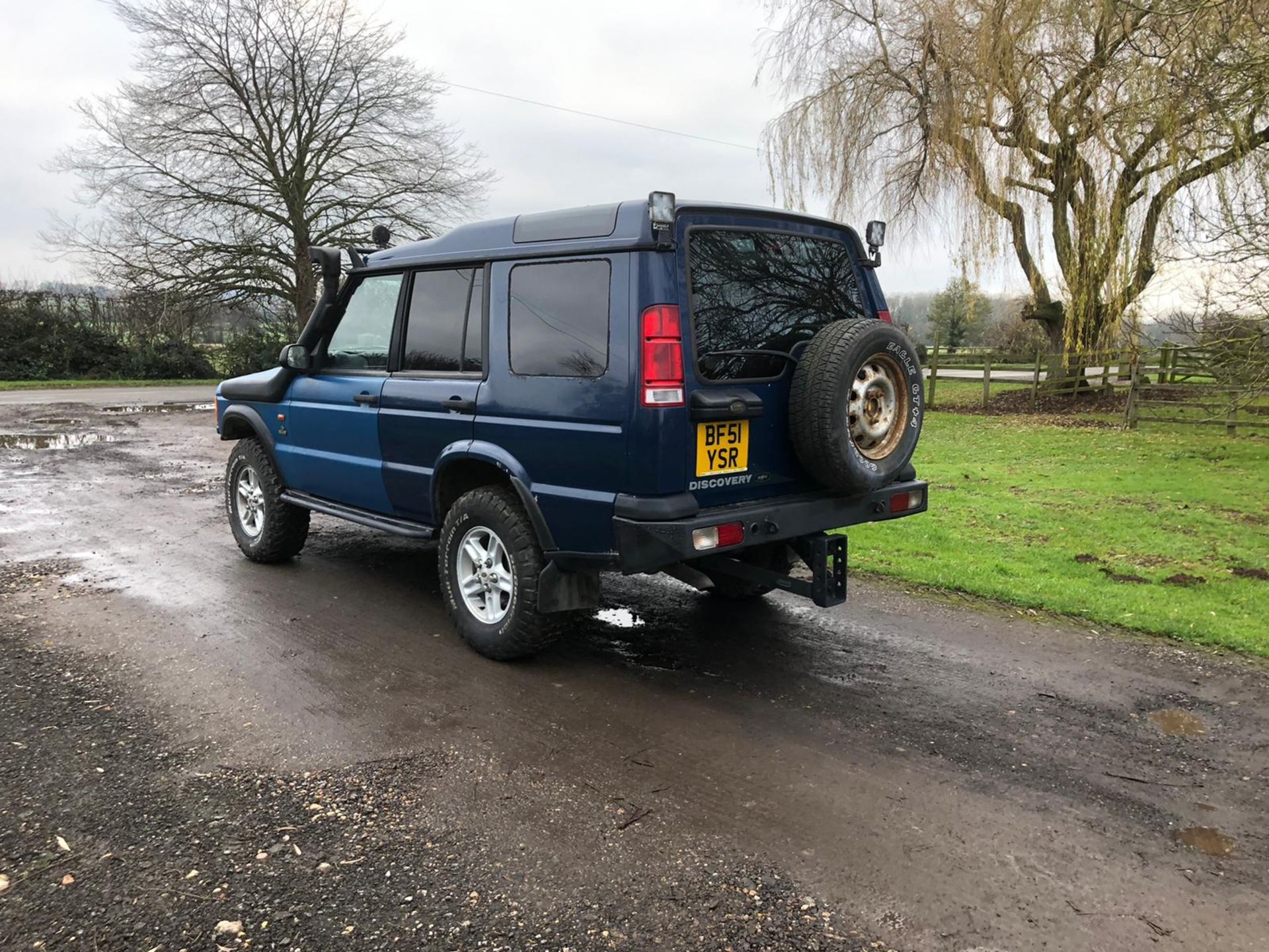 2001/51 REG LAND ROVER DISCOVERY TD5 2.5 DIESEL BLUE LIGHT 4X4 UTILITY *NO VAT* - Image 4 of 11