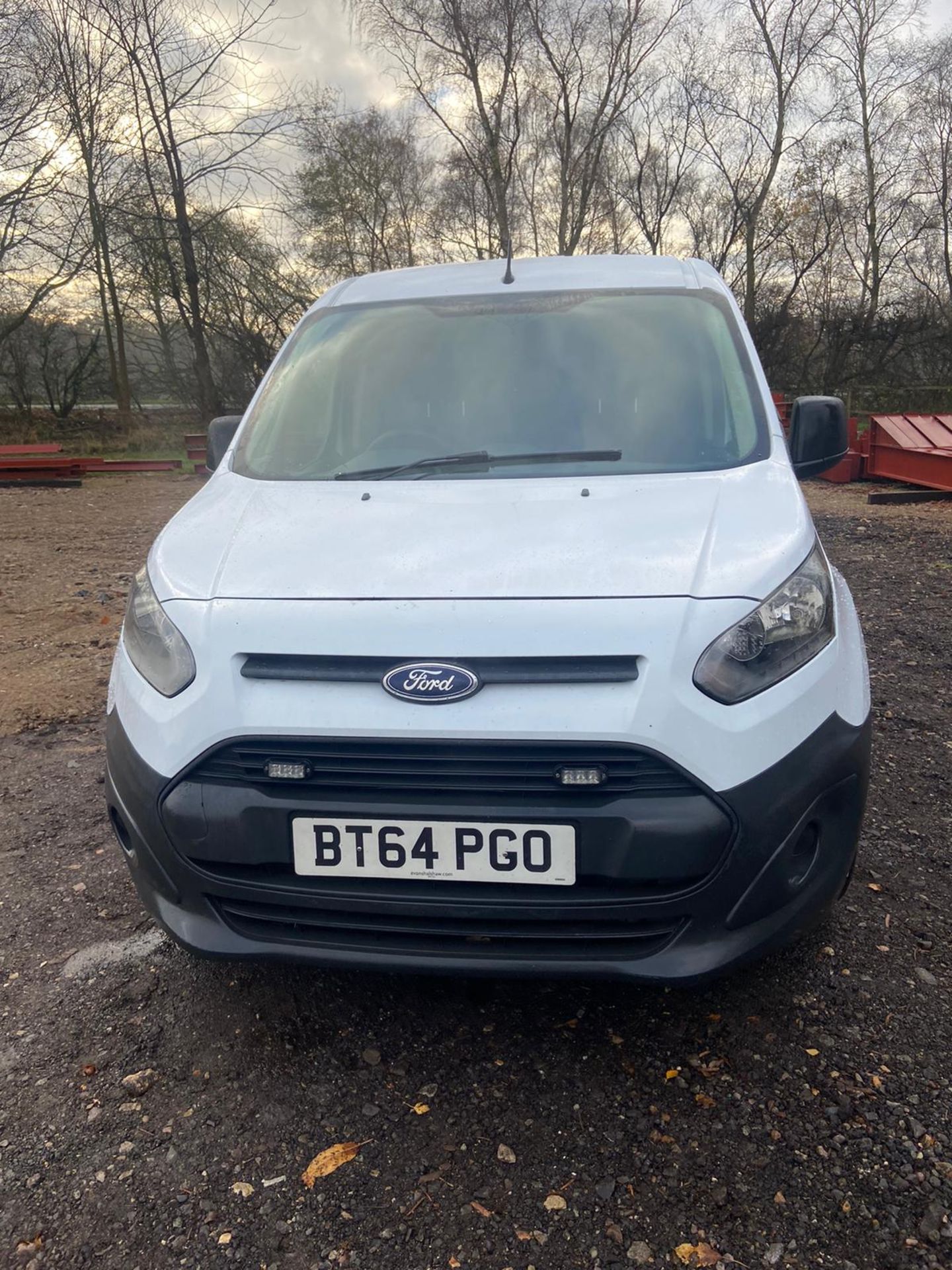 2015/64 REG FORD TRANSIT CONNECT 200 ECONETIC 1.6 DIESEL WHITE PANEL VAN, SHOWING 0 FORMER KEEPERS - Image 3 of 10