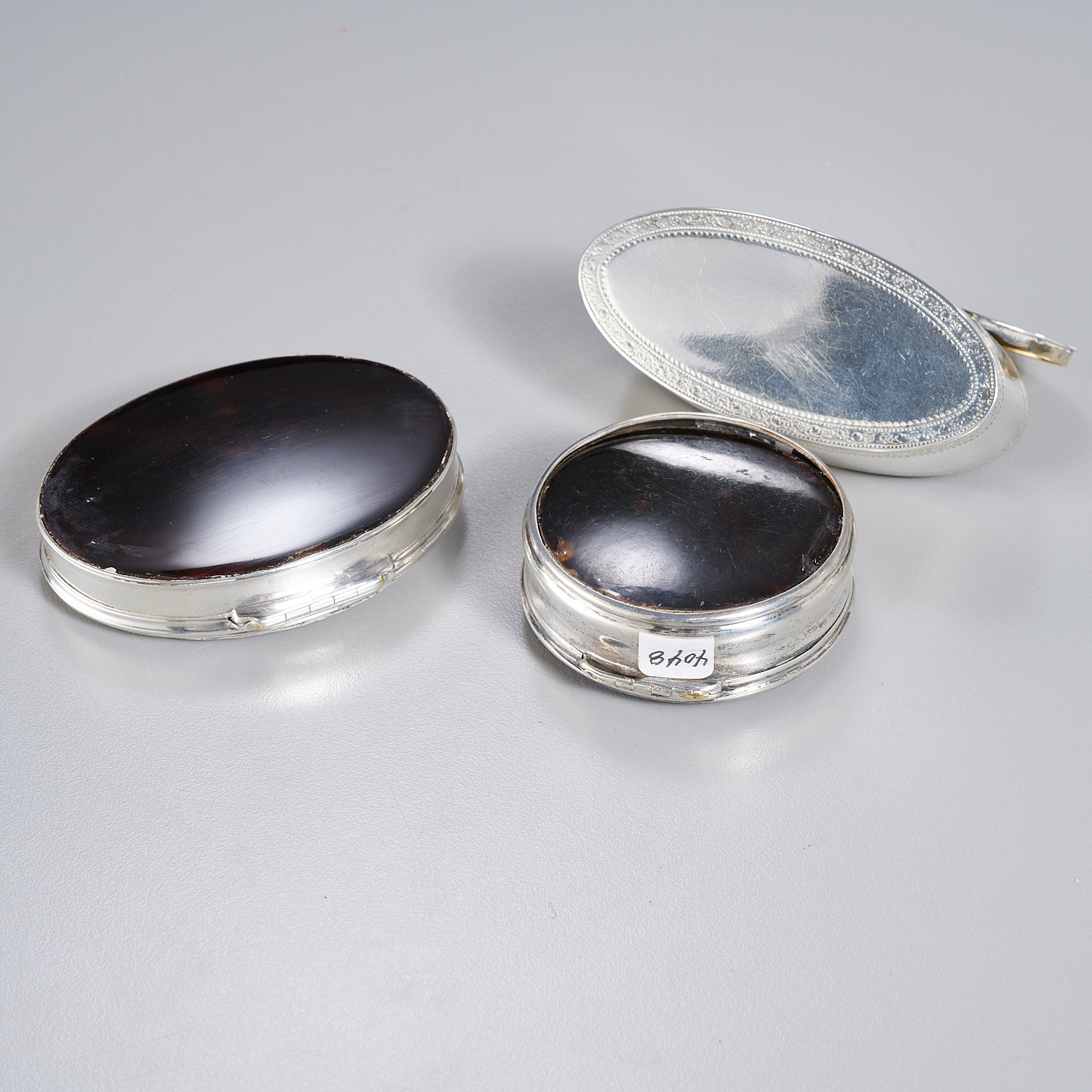 (3) English & Continental Silver Snuff Boxes - Image 4 of 7