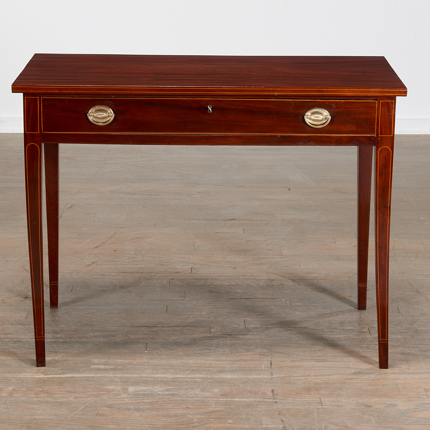 American Federal Inlaid Mahogany Side Table - Image 2 of 4