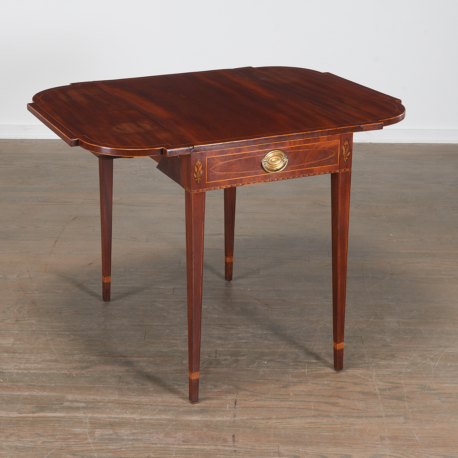 American Federal Inlaid Walnut Drop-Leaf Table - Image 5 of 7