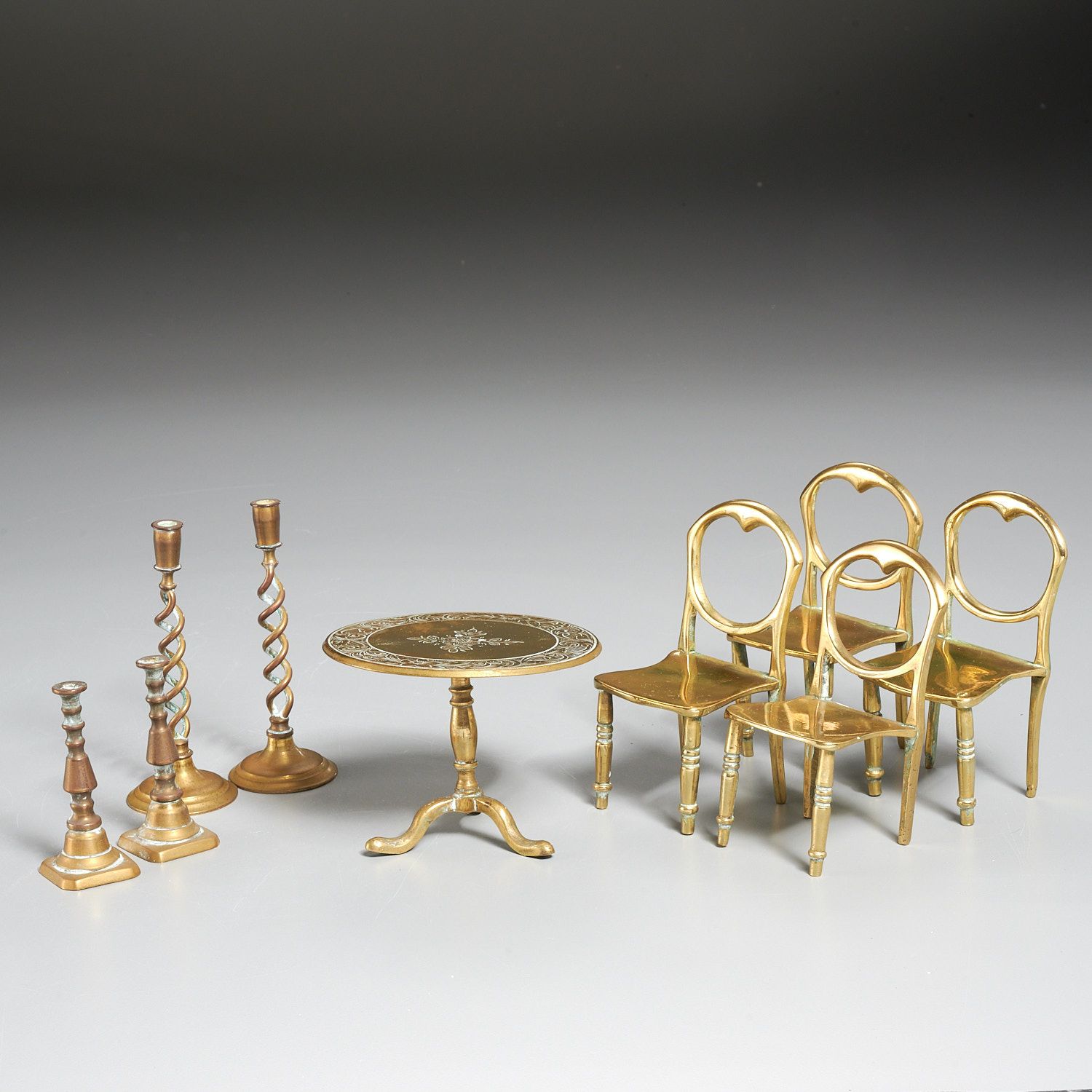 English brass miniature parlor and hearth objects - Image 5 of 9