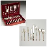 (93) piece International Royal Danish sterling set