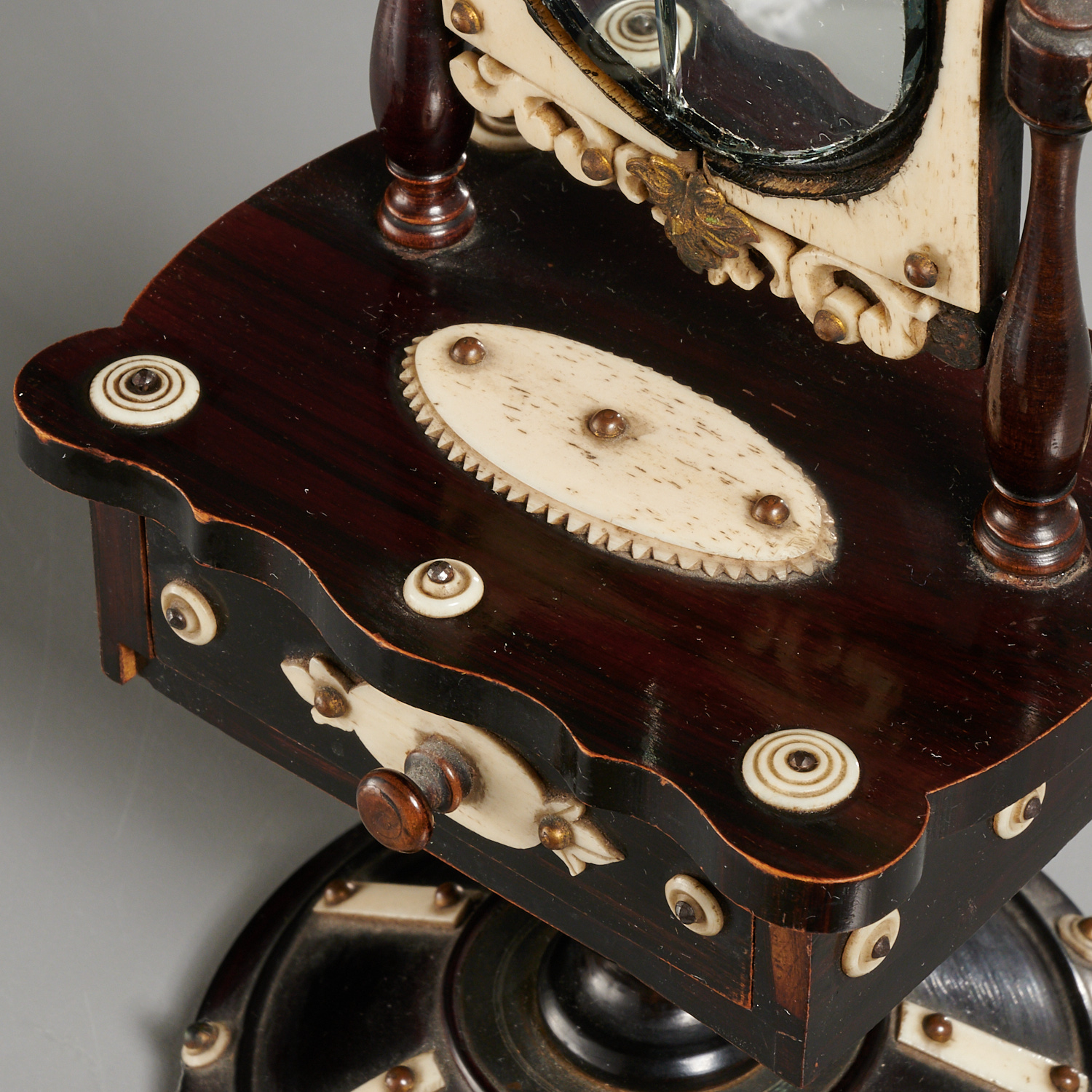 Folk Art inlaid mahogany miniature dressing stand - Image 2 of 7