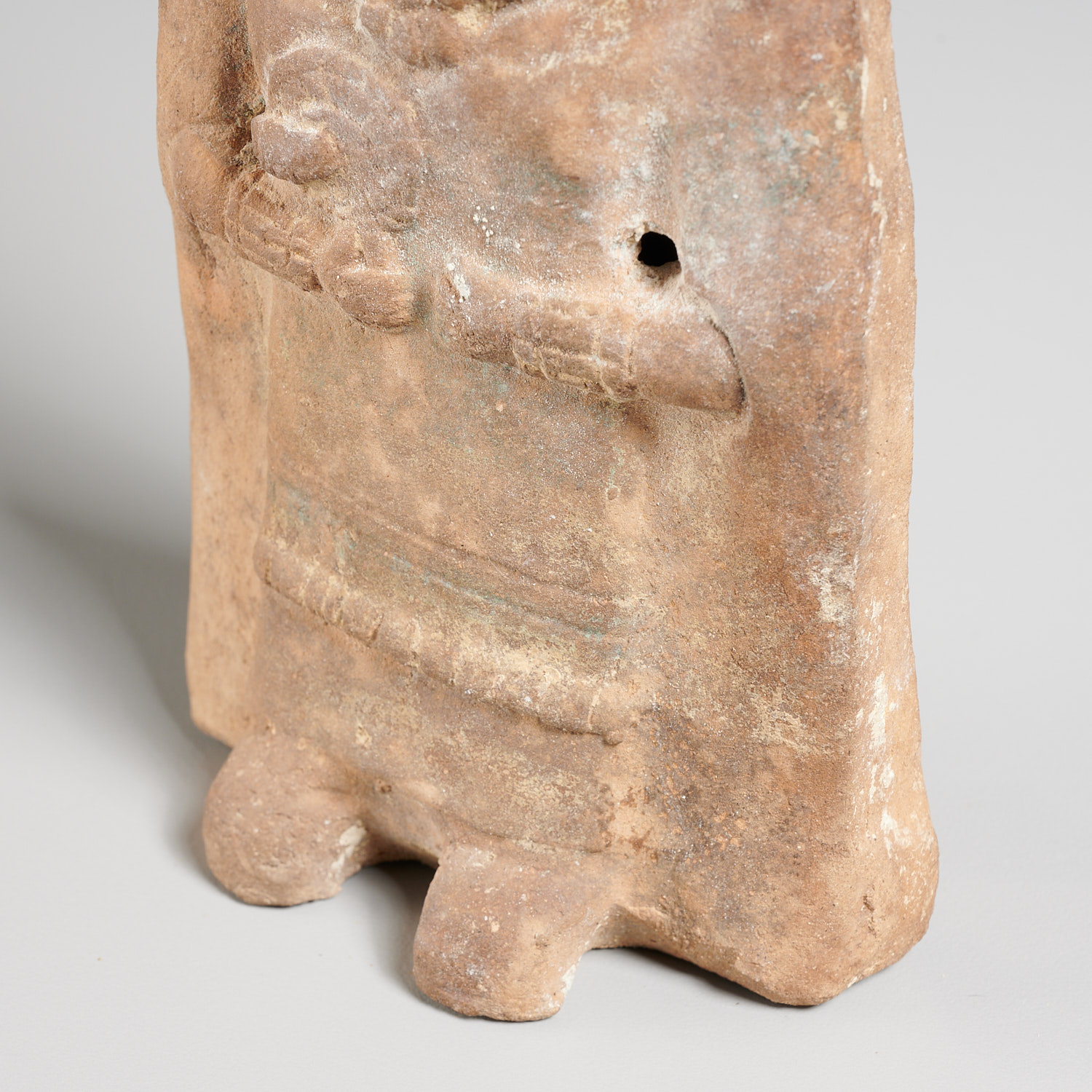 Pre-Columbian Mayan ceremonial rattle figure - Image 3 of 5