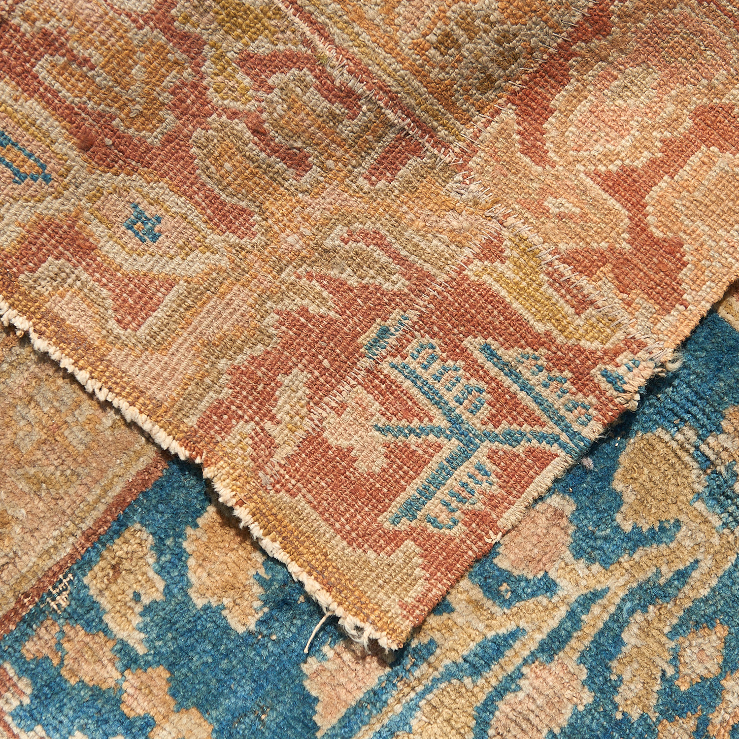 Persian carpet - Image 8 of 8