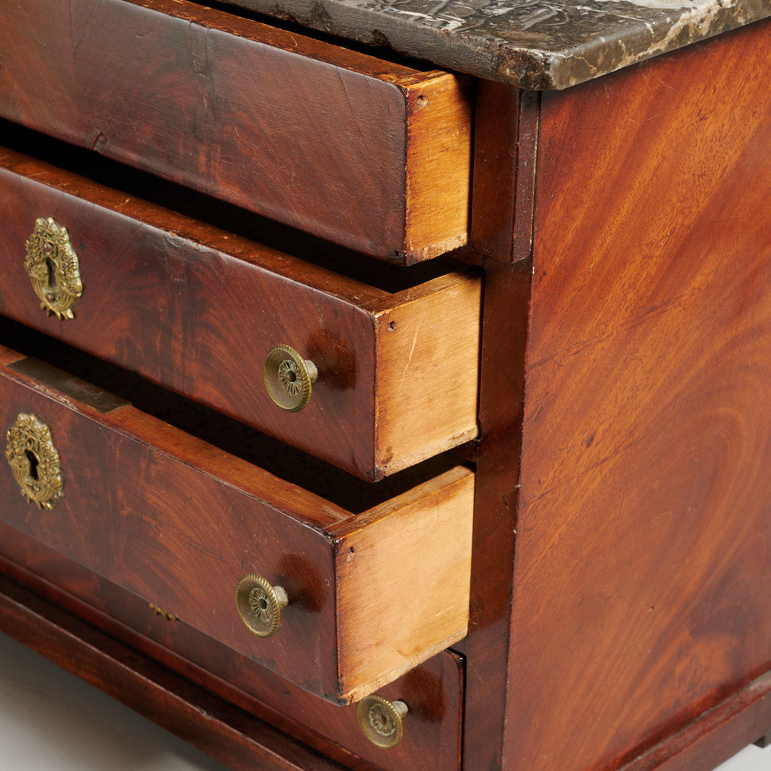 (2) Antique miniature chests of drawers - Image 5 of 8