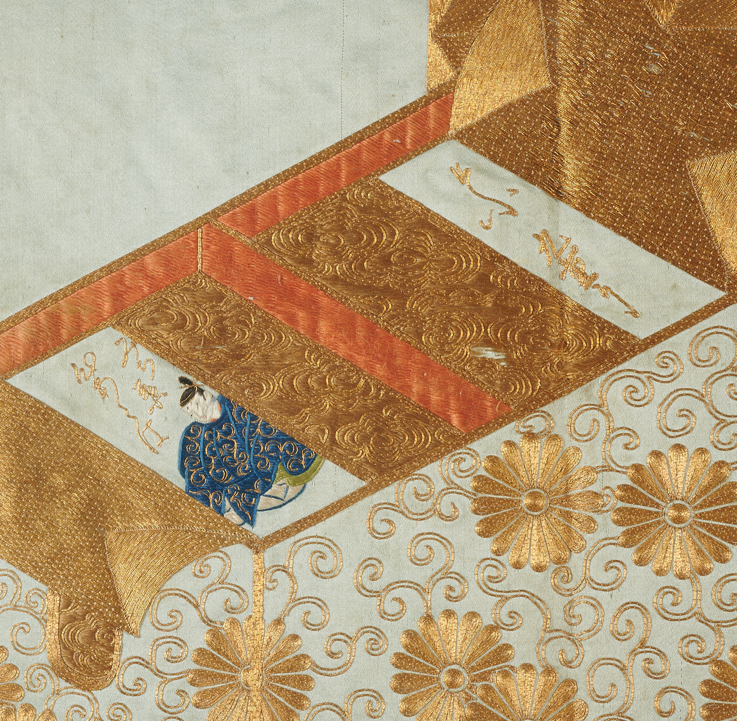 Antique Japanese embroidered silk Fukuza panel - Image 4 of 6