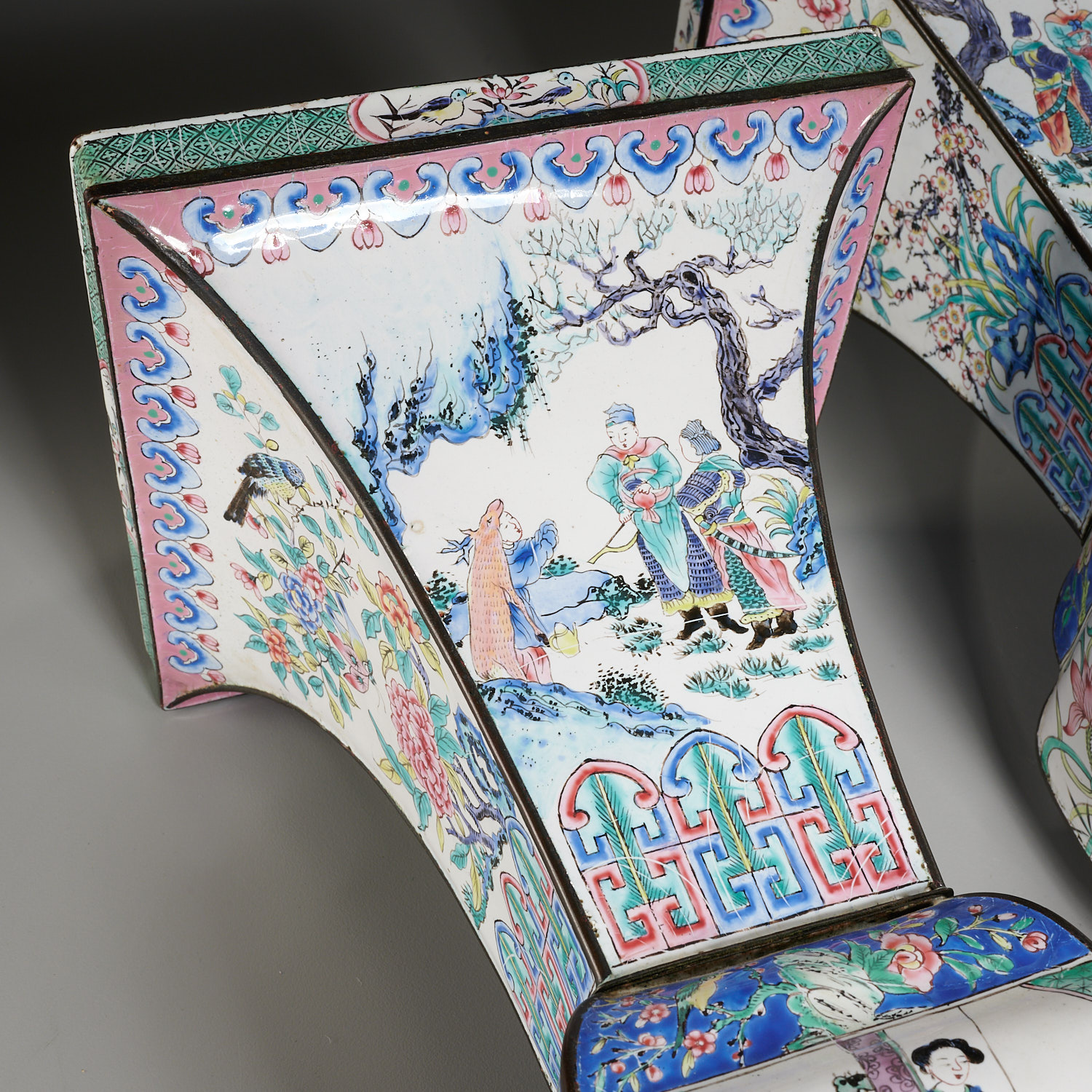 Pair Chinese Canton enamel Gu vases - Image 8 of 8