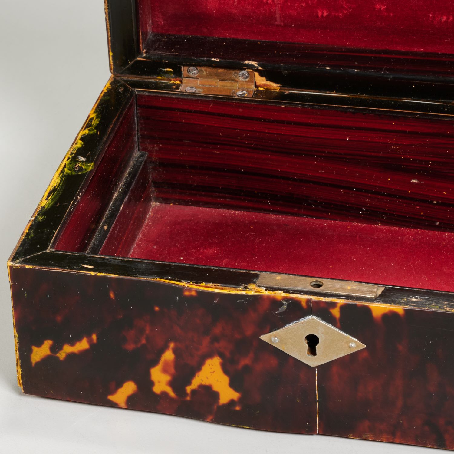 Regency tortoise shell veneer jewelry box - Image 4 of 6