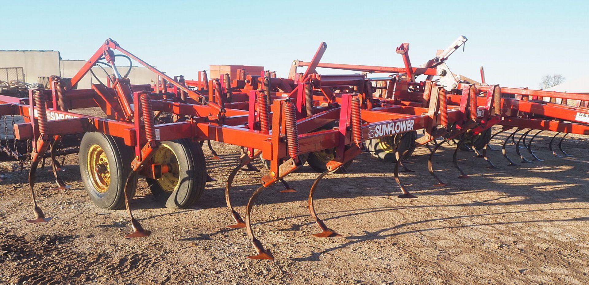 SUNFLOWER 5033-29 29' FIELD CULTIVATOR - Image 7 of 9