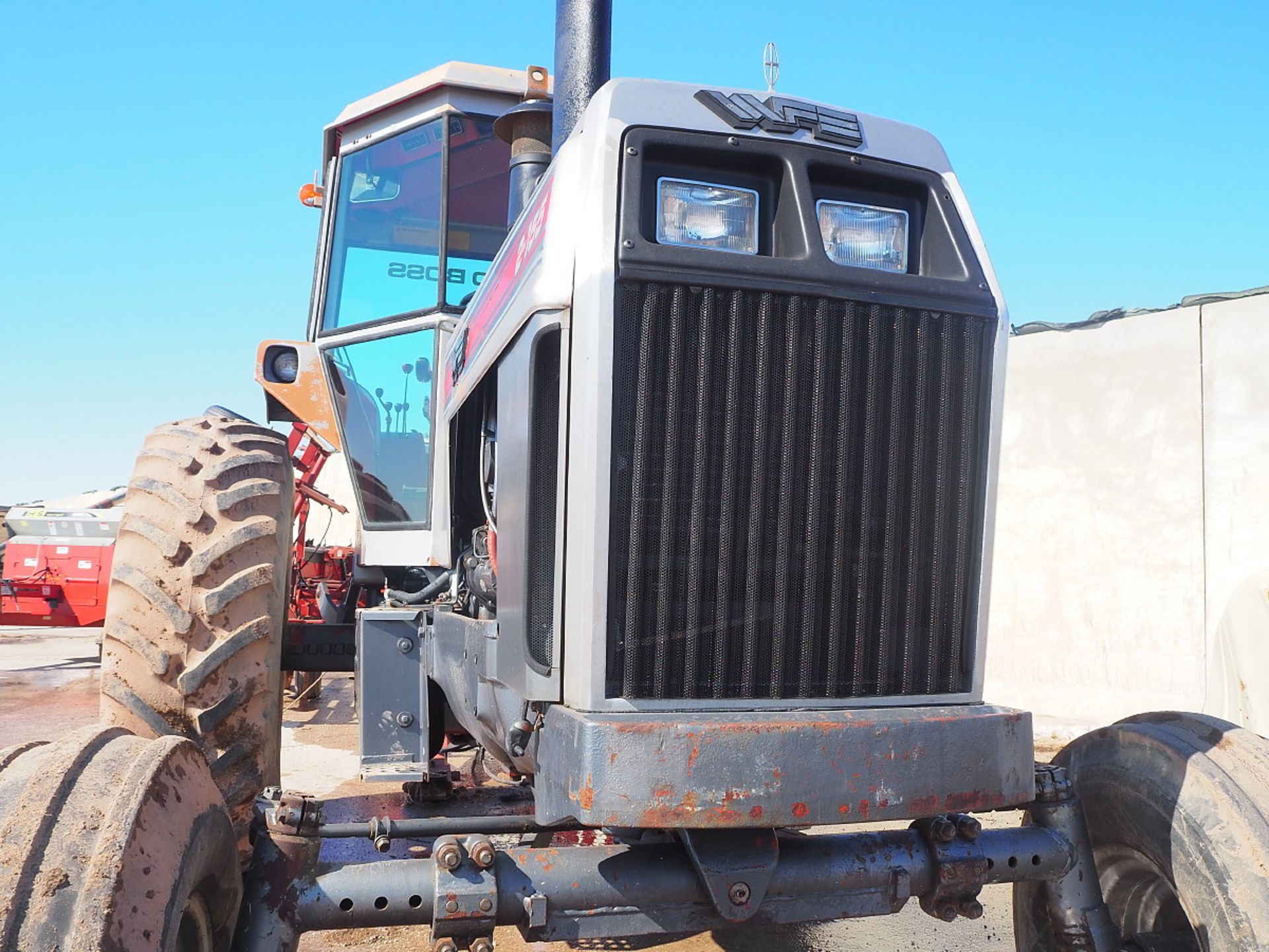 WHITE 2-155 Tractor - Image 2 of 7