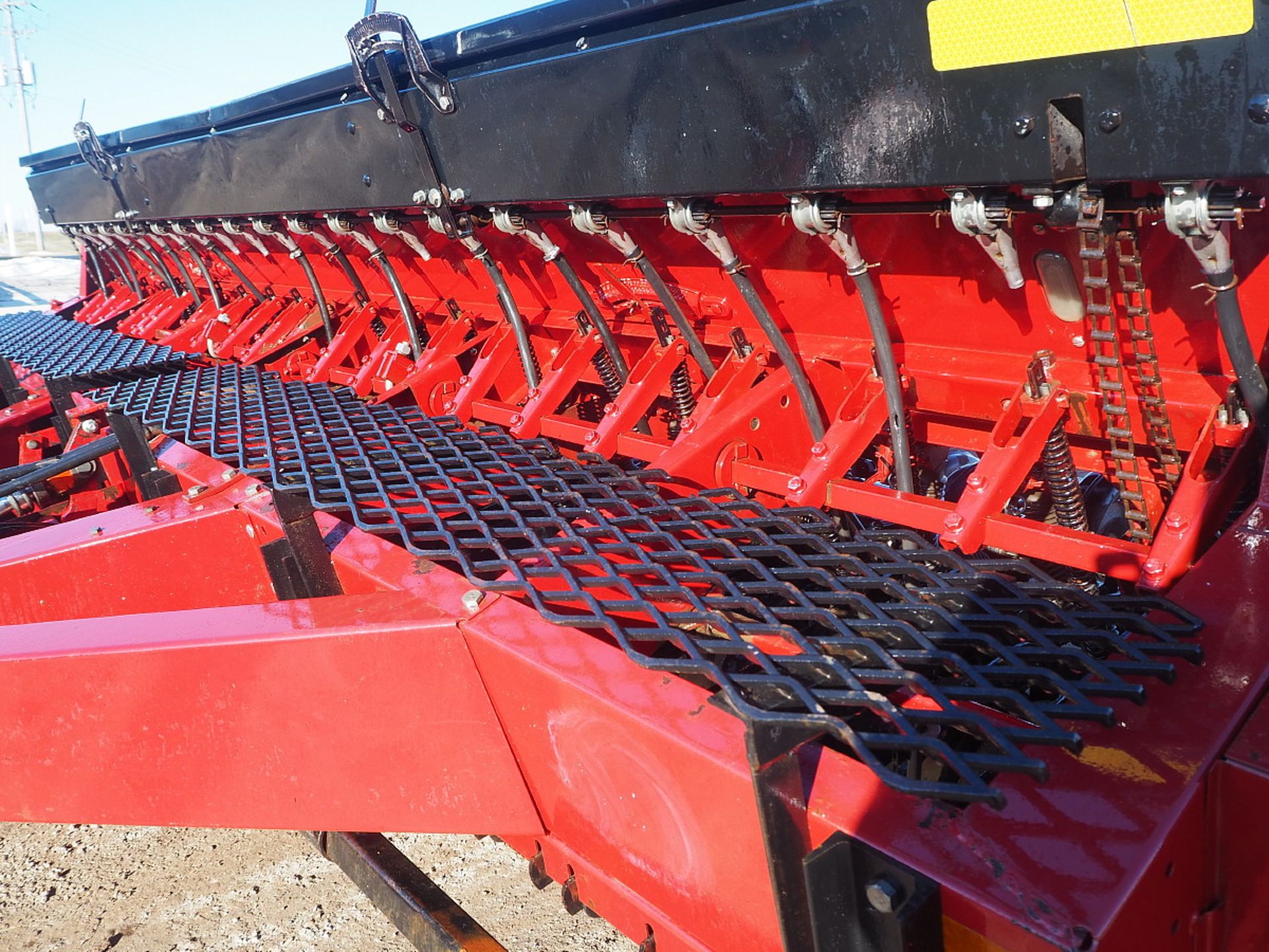CASE IH 5100 SOYBEAN SPECIAL GRAIN DRILL - Image 5 of 8