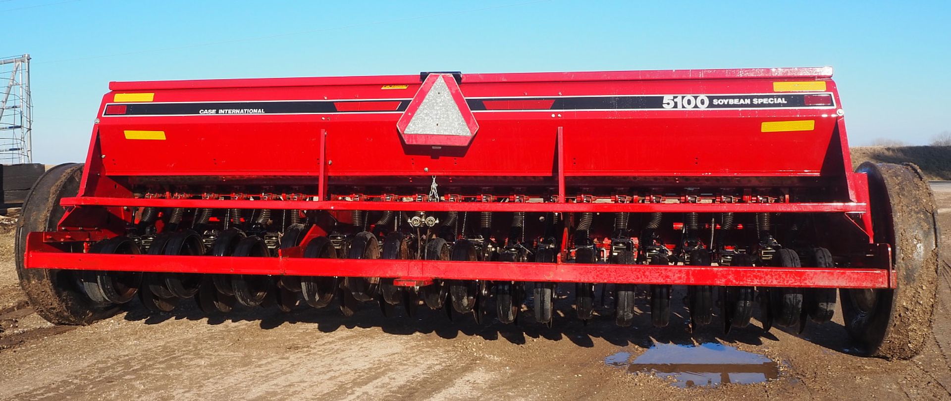 CASE IH 5100 SOYBEAN SPECIAL GRAIN DRILL - Image 3 of 8