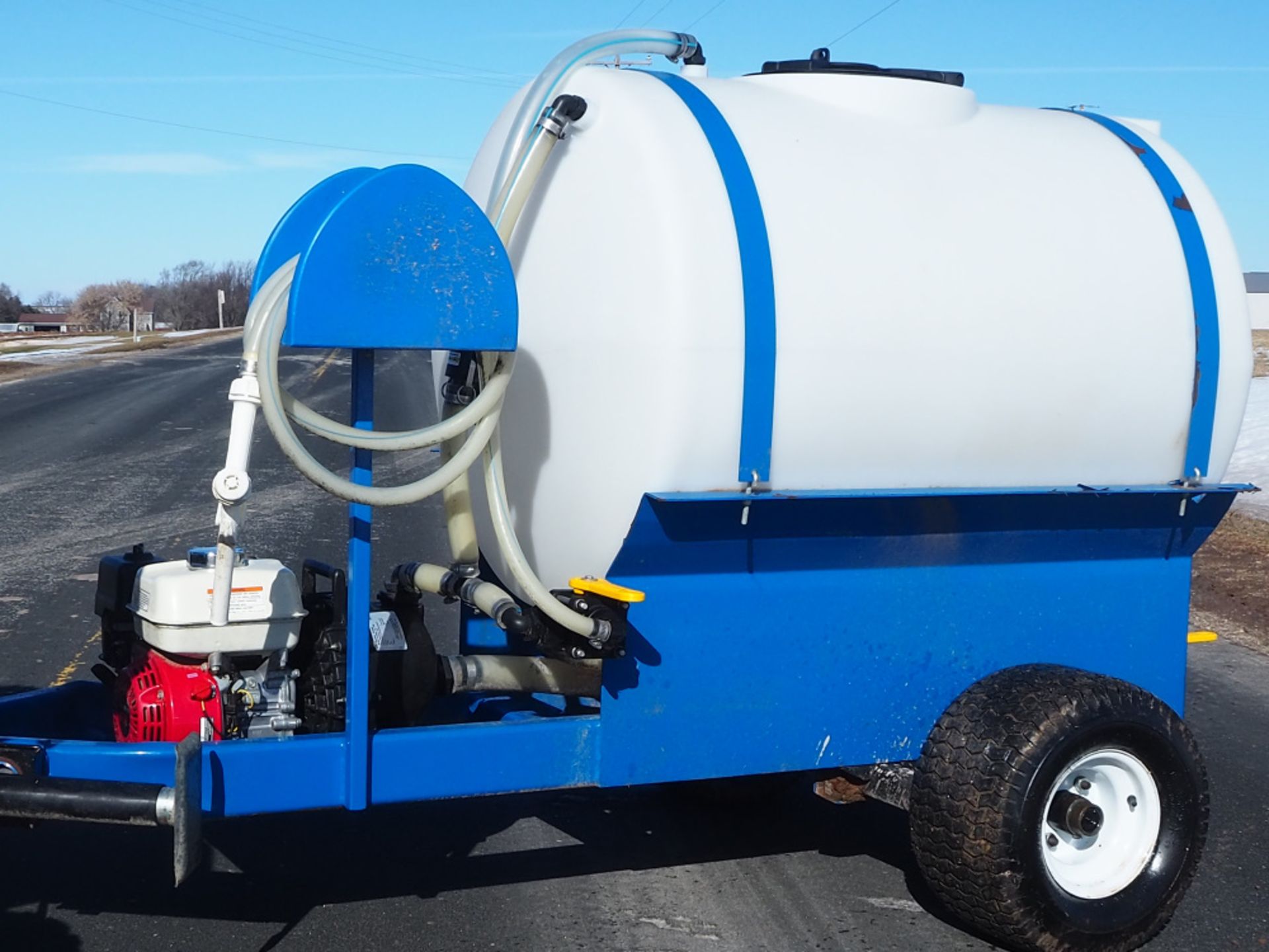 200 GALLON MILK HAULER - Image 2 of 6