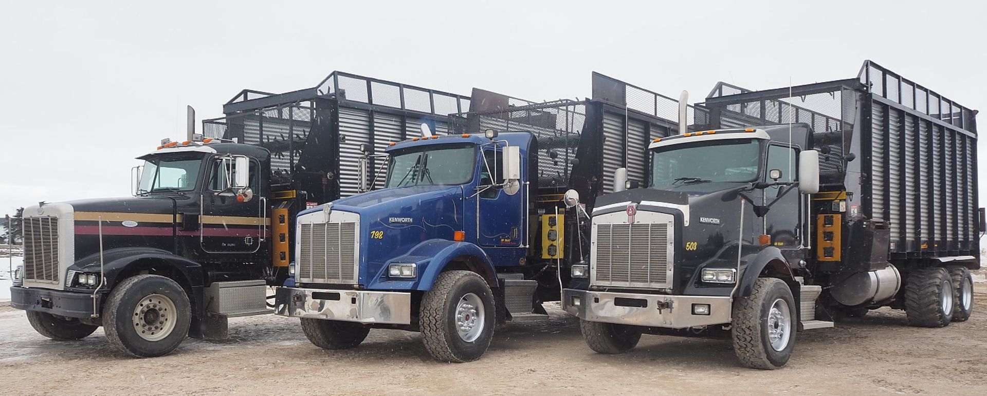 JD 8200, and sister JD 8300 Tractors - Image 2 of 4