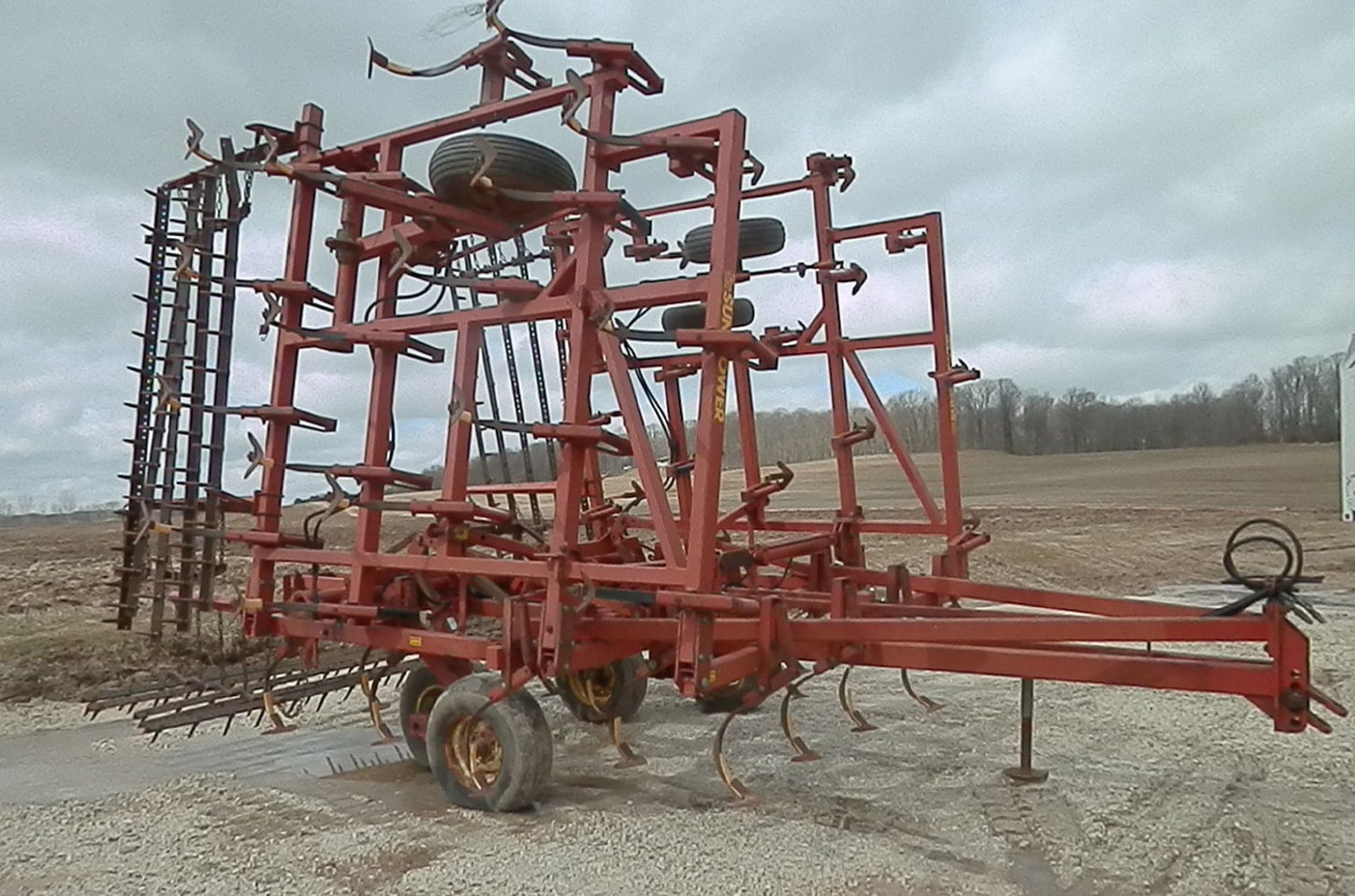 SUNFLOWER 5331 32' FIELD CULTIVATOR