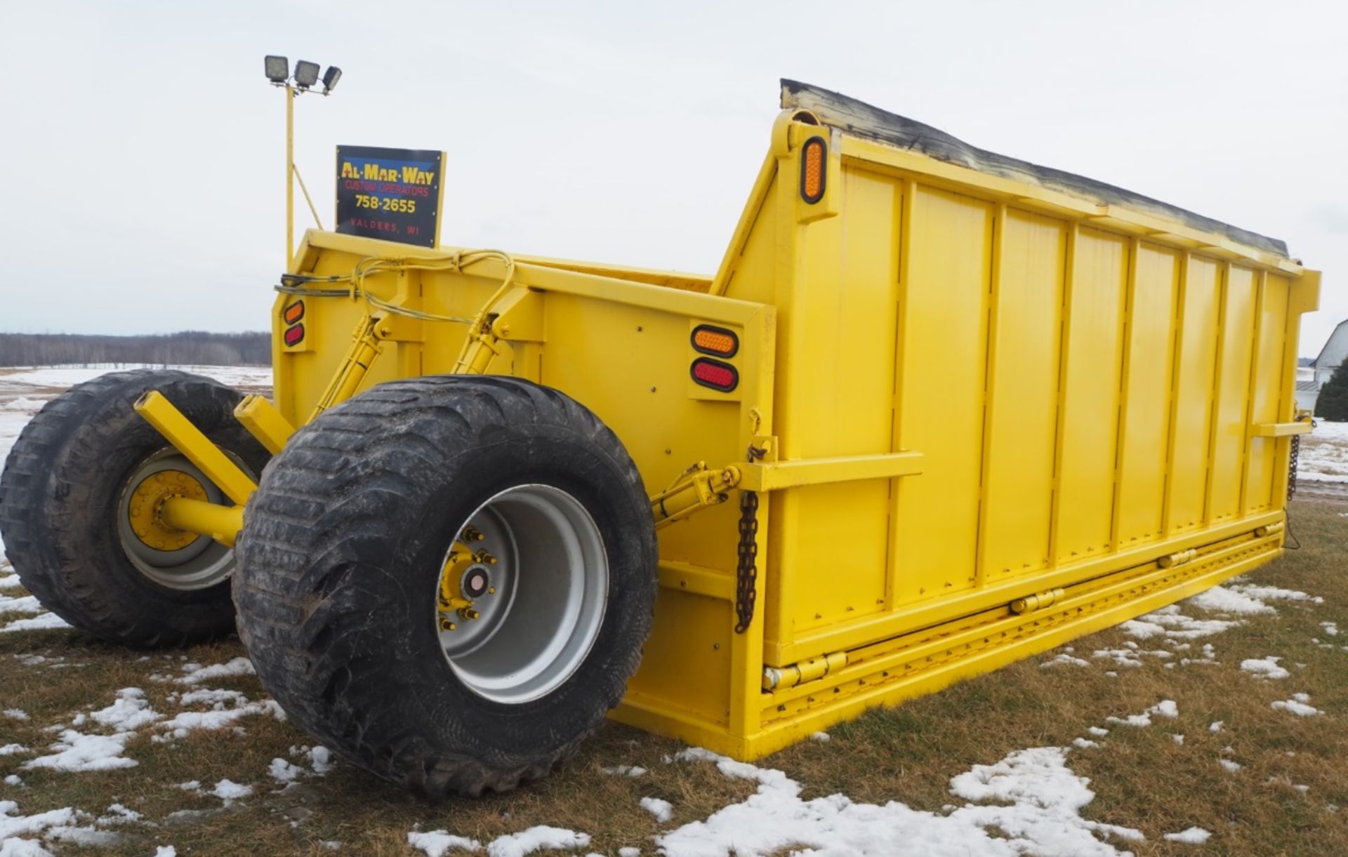 MANURE FRAC TANK - Image 3 of 7