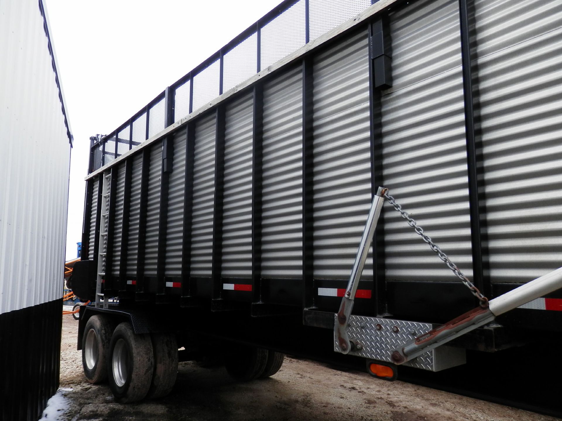 GRUETT 40' FORAGE TRAILER - Image 4 of 5