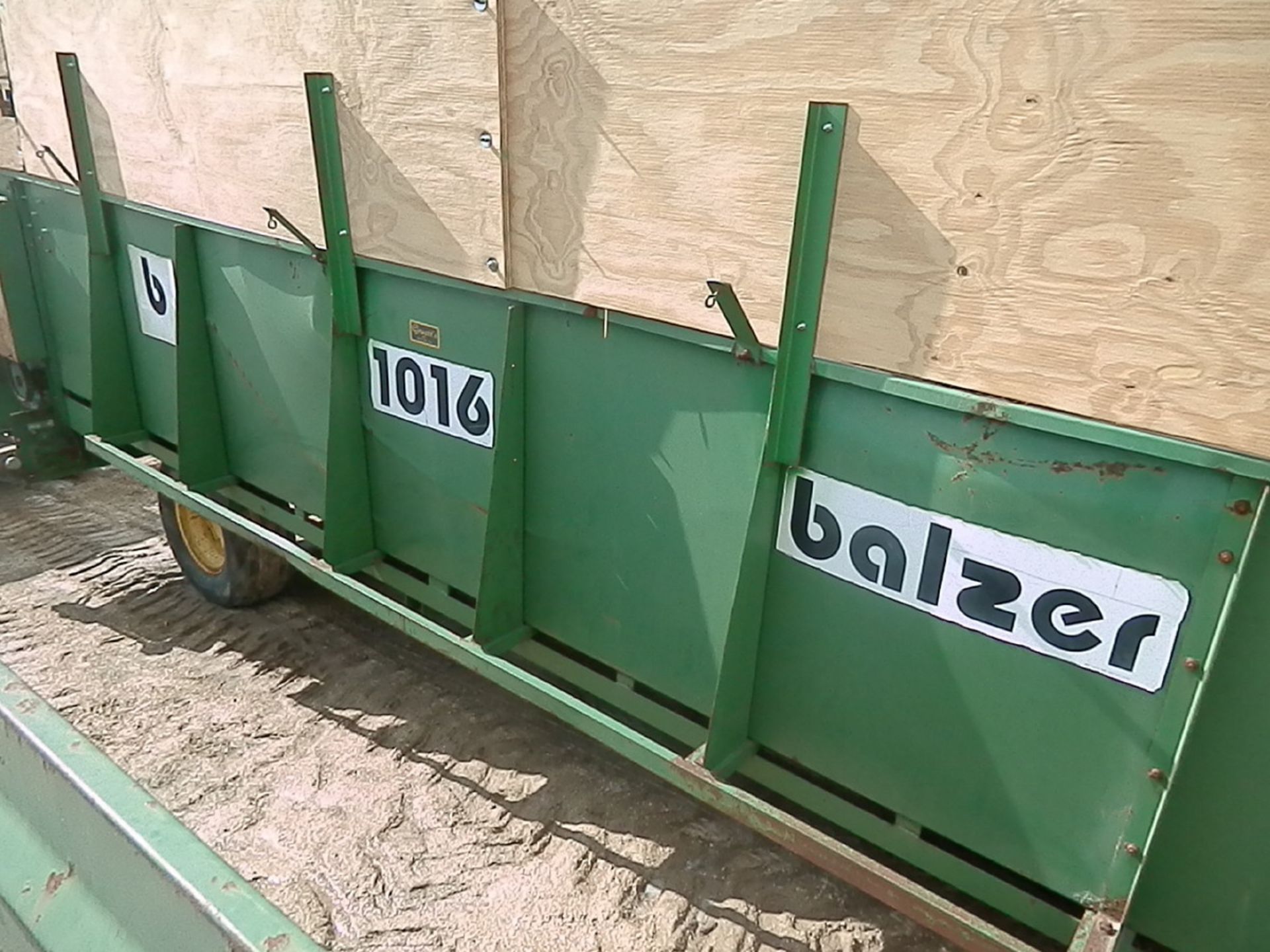 BALZER 1016 FORAGE/UNLOADING TABLE - Image 3 of 7