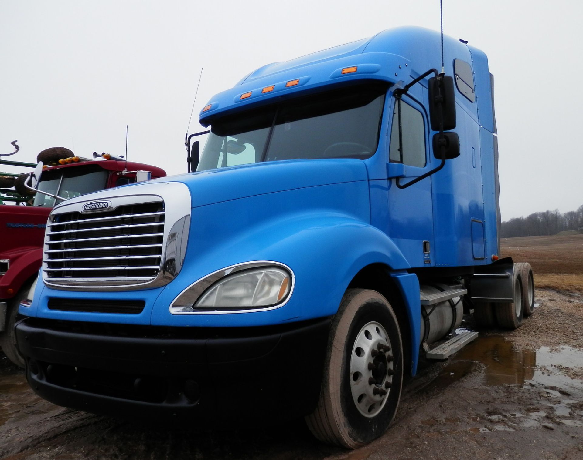 2007 FREIGHTLINER COLUMBIA SEMI TRACTOR