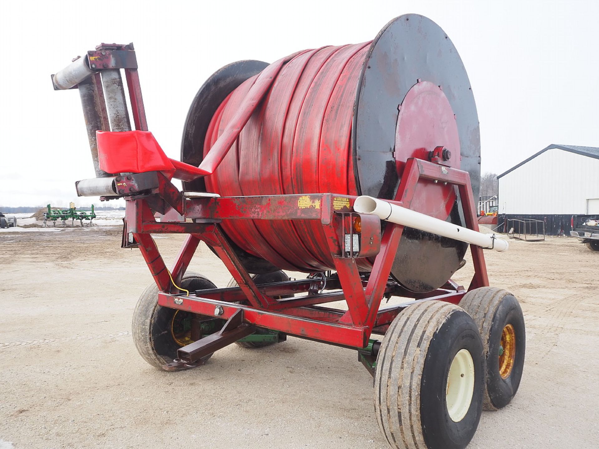 RED MANURE HOSE REEL - Image 4 of 7